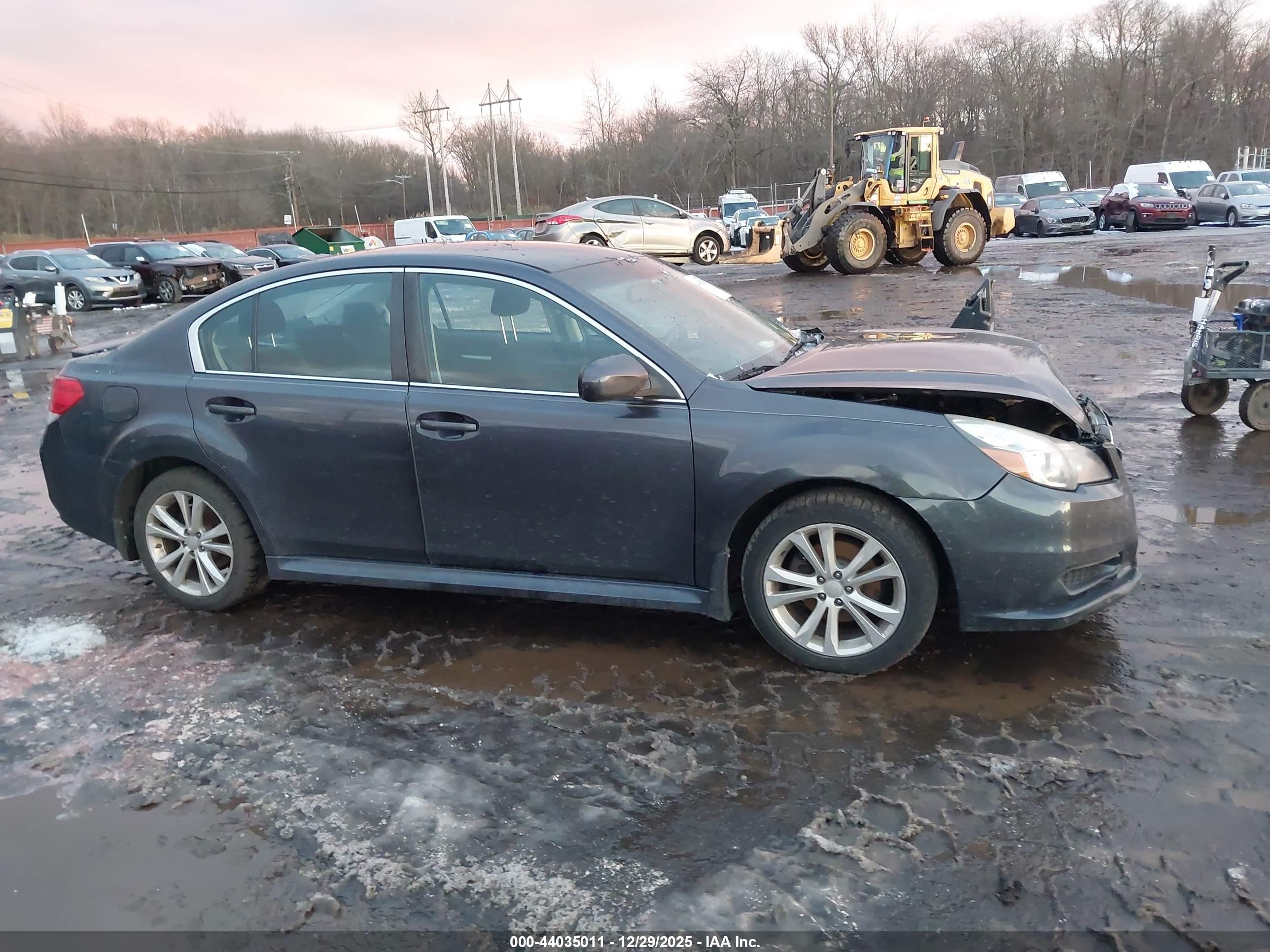 2013 Subaru Legacy 2.5i Premium Серый vin: 4S3BMBC6XD3021449