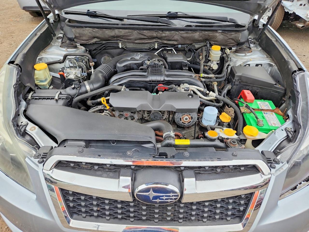 2013 Subaru Legacy 2.5i Premium Silver vin: 4S3BMBC6XD3039708