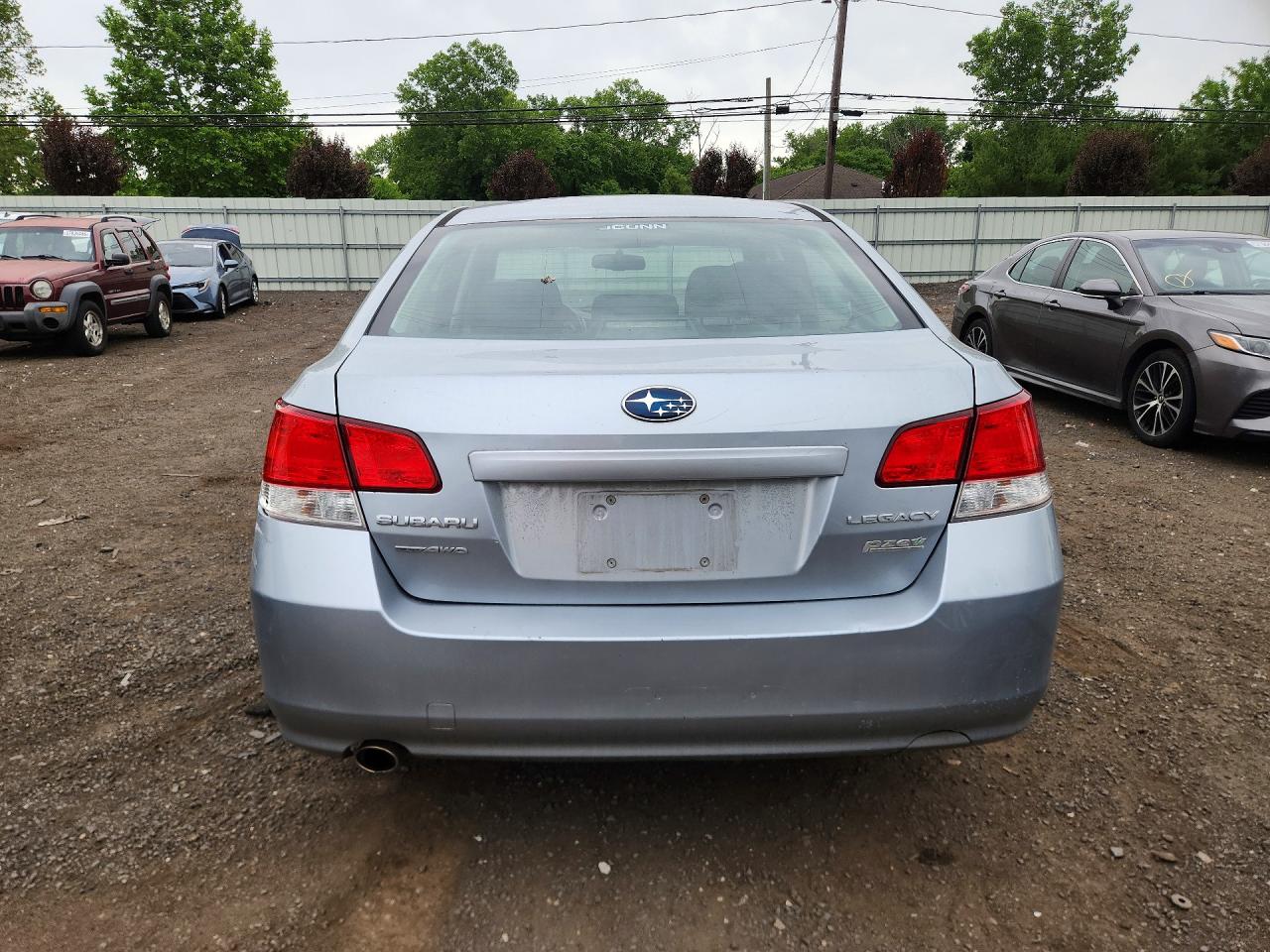2013 Subaru Legacy 2.5i Premium Silver vin: 4S3BMBC6XD3039708