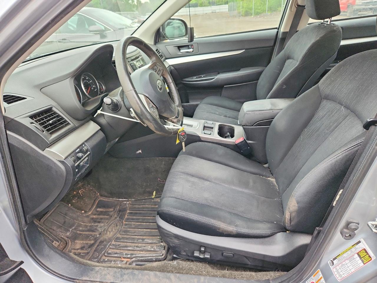 2013 Subaru Legacy 2.5i Premium Silver vin: 4S3BMBC6XD3039708