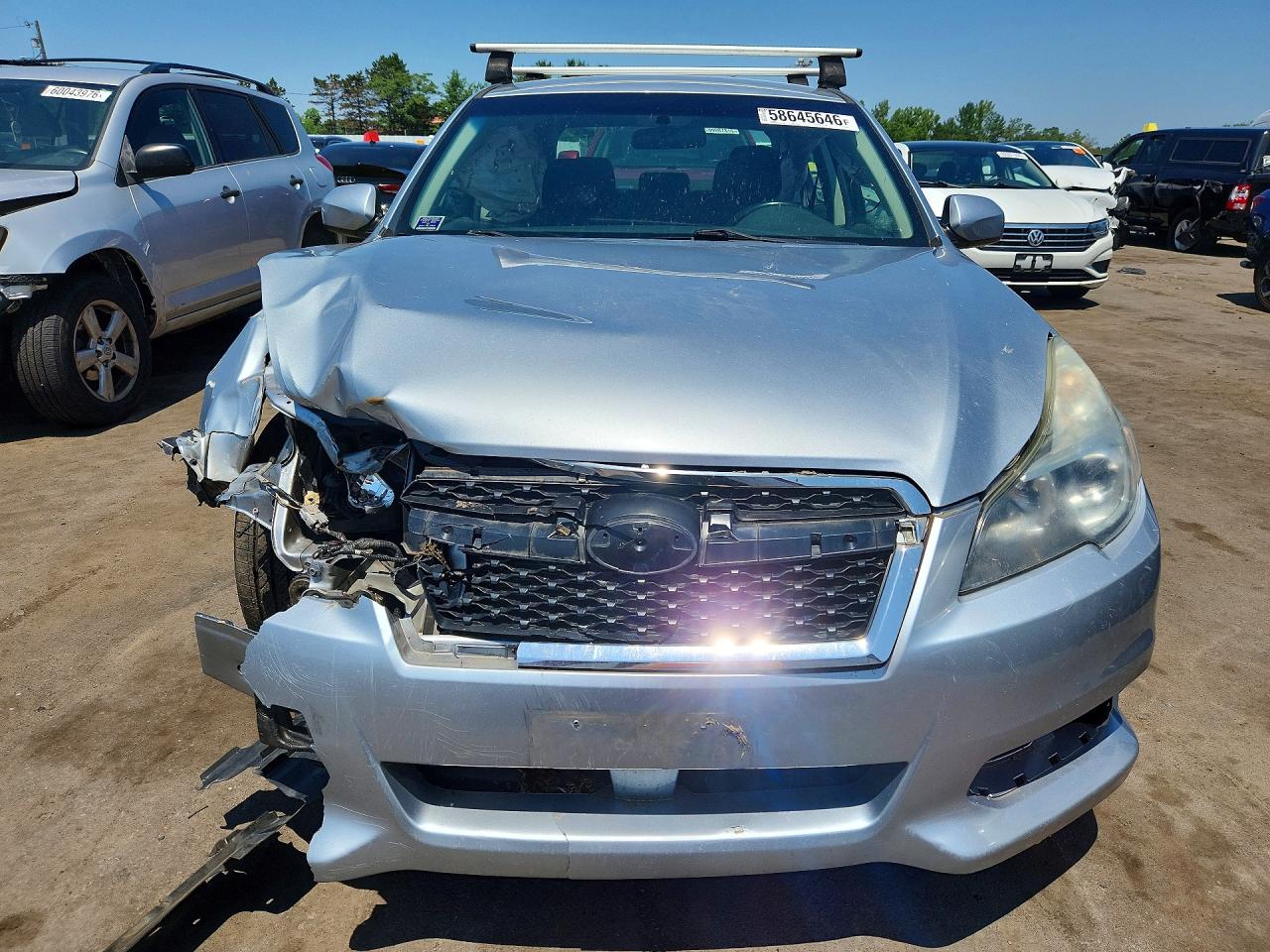 2014 Subaru Legacy 2.5i Premium Silver vin: 4S3BMBC6XE3002174
