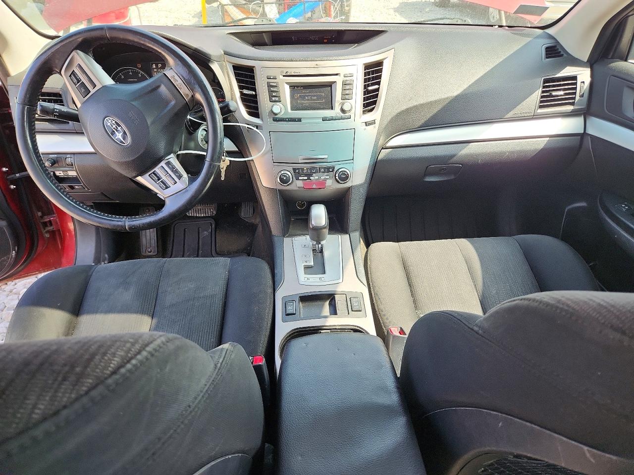 2014 Subaru Legacy 2.5i Premium Красный vin: 4S3BMBD60E3004188