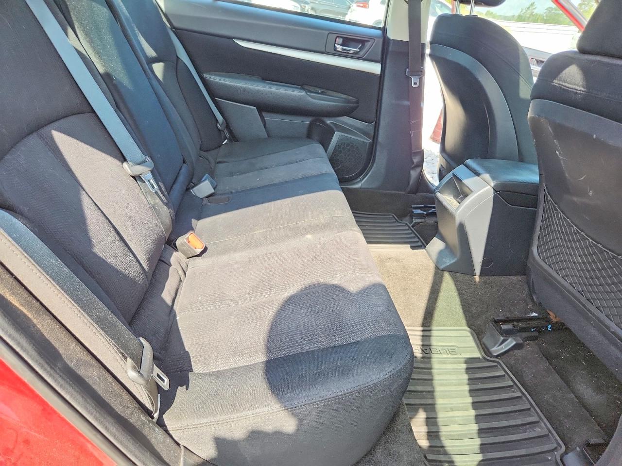 2014 Subaru Legacy 2.5i Premium Красный vin: 4S3BMBD60E3004188