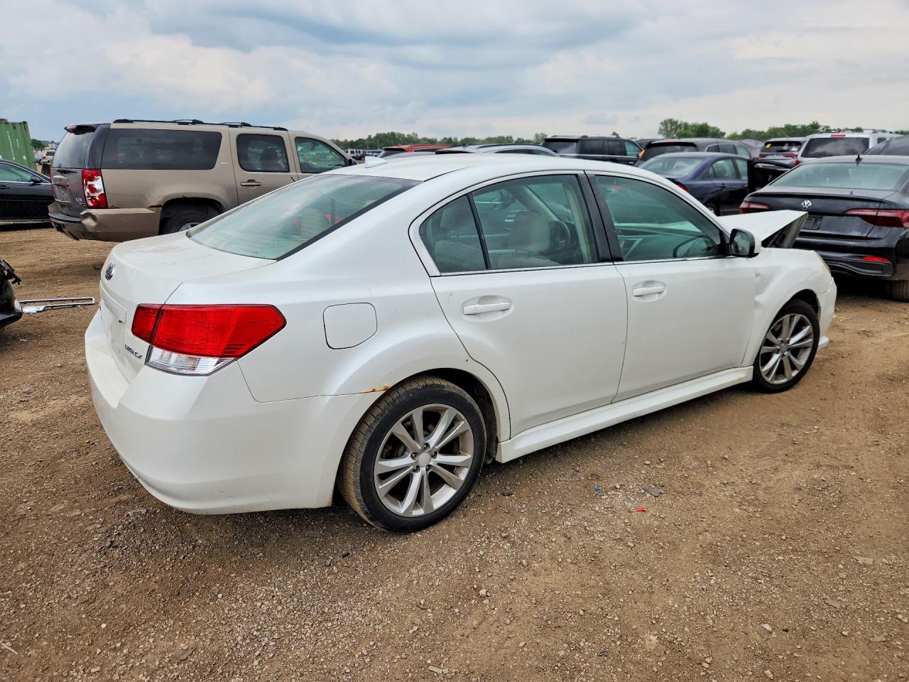 2014 Subaru Legacy 2.5i Premium Белый vin: 4S3BMBD60E3015594
