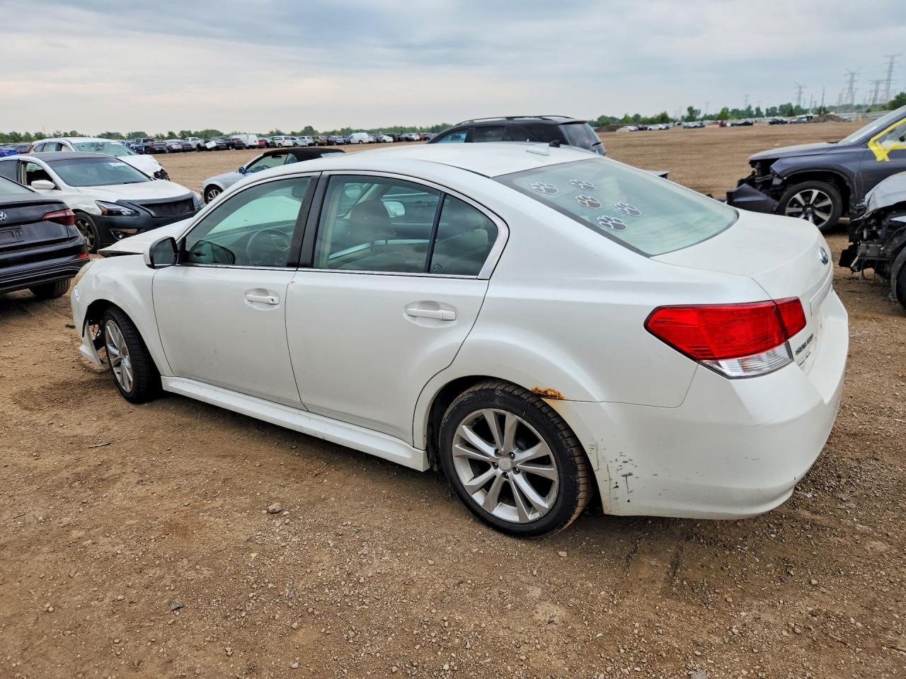2014 Subaru Legacy 2.5i Premium Белый vin: 4S3BMBD60E3015594