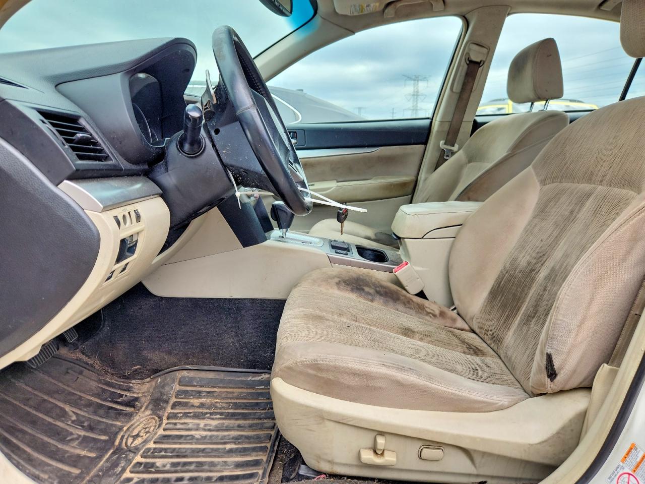 2014 Subaru Legacy 2.5i Premium Белый vin: 4S3BMBD60E3015594