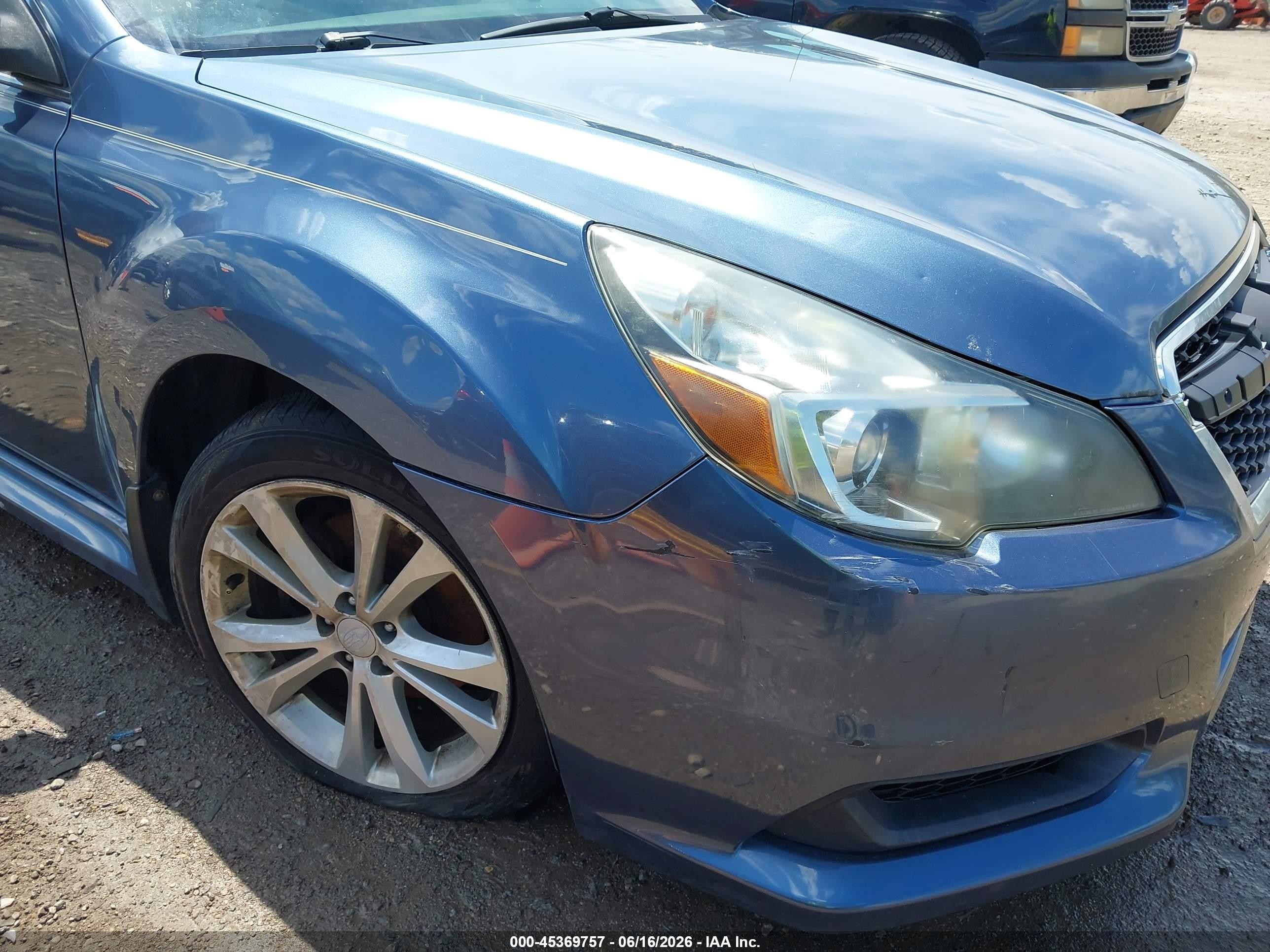 2014 Subaru Legacy 2.5i Premium Blue vin: 4S3BMBD62E3014088