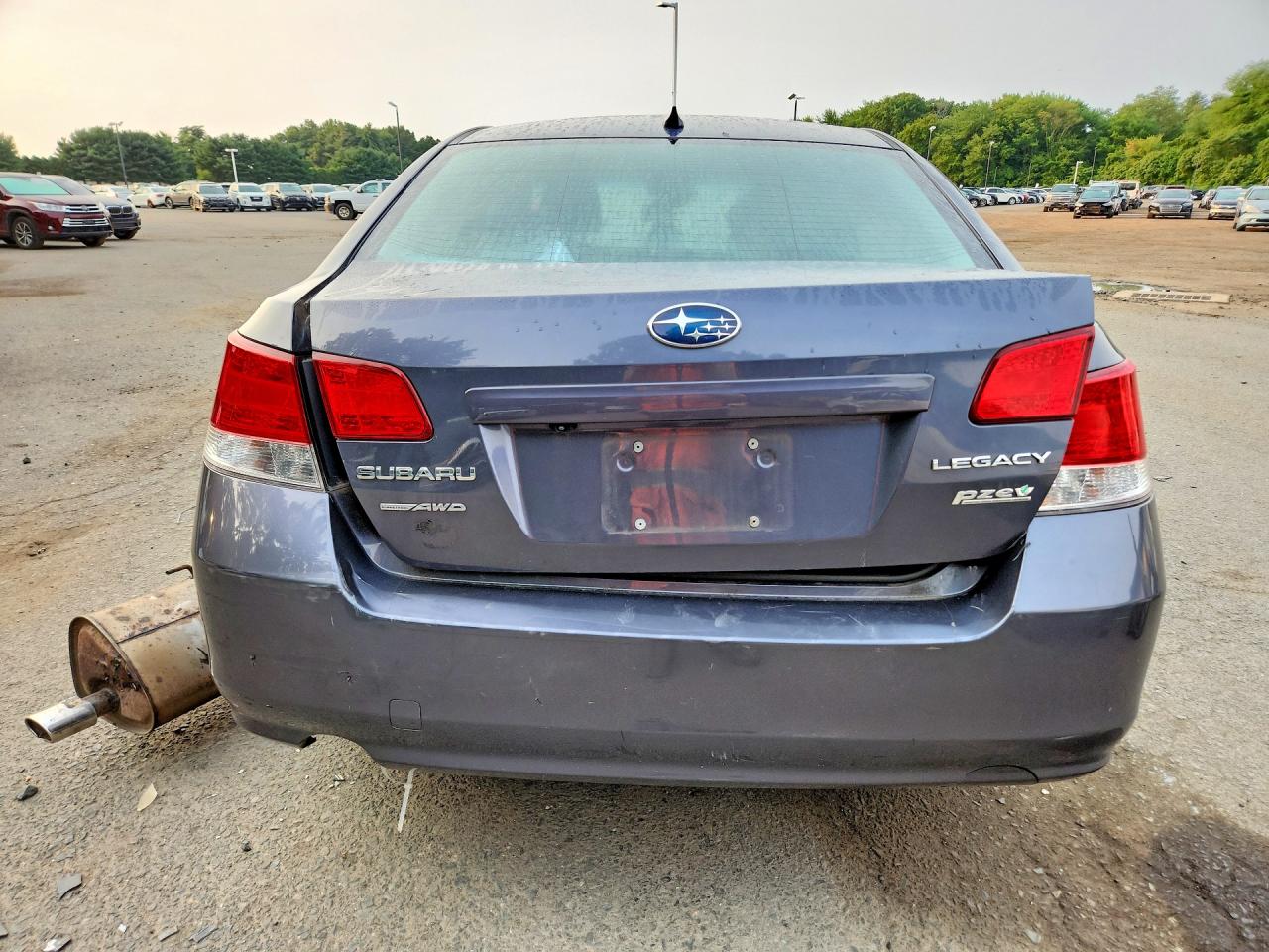 2014 Subaru Legacy 2.5i Premium Gray vin: 4S3BMBD66E3013171