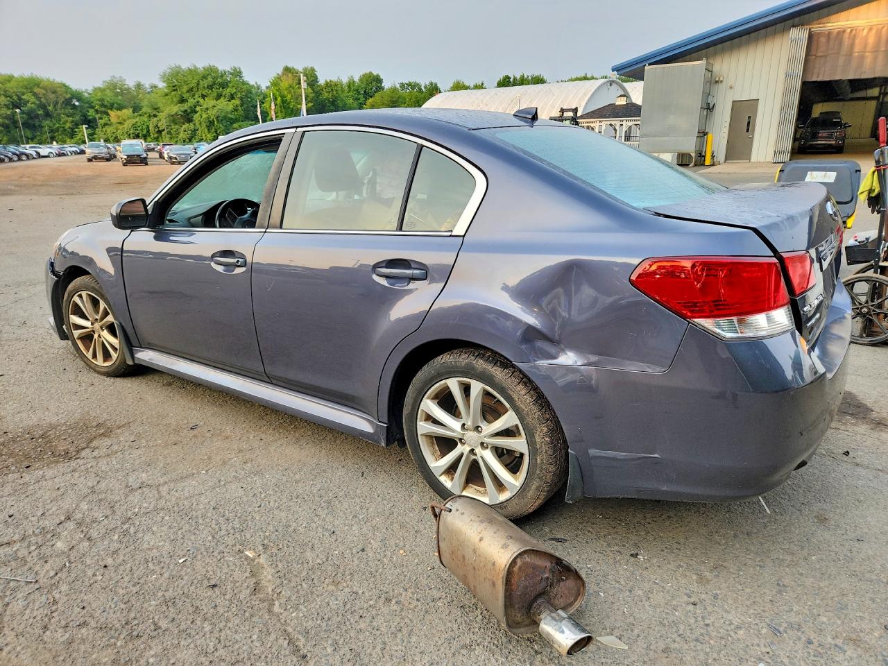 2014 Subaru Legacy 2.5i Premium Gray vin: 4S3BMBD66E3013171