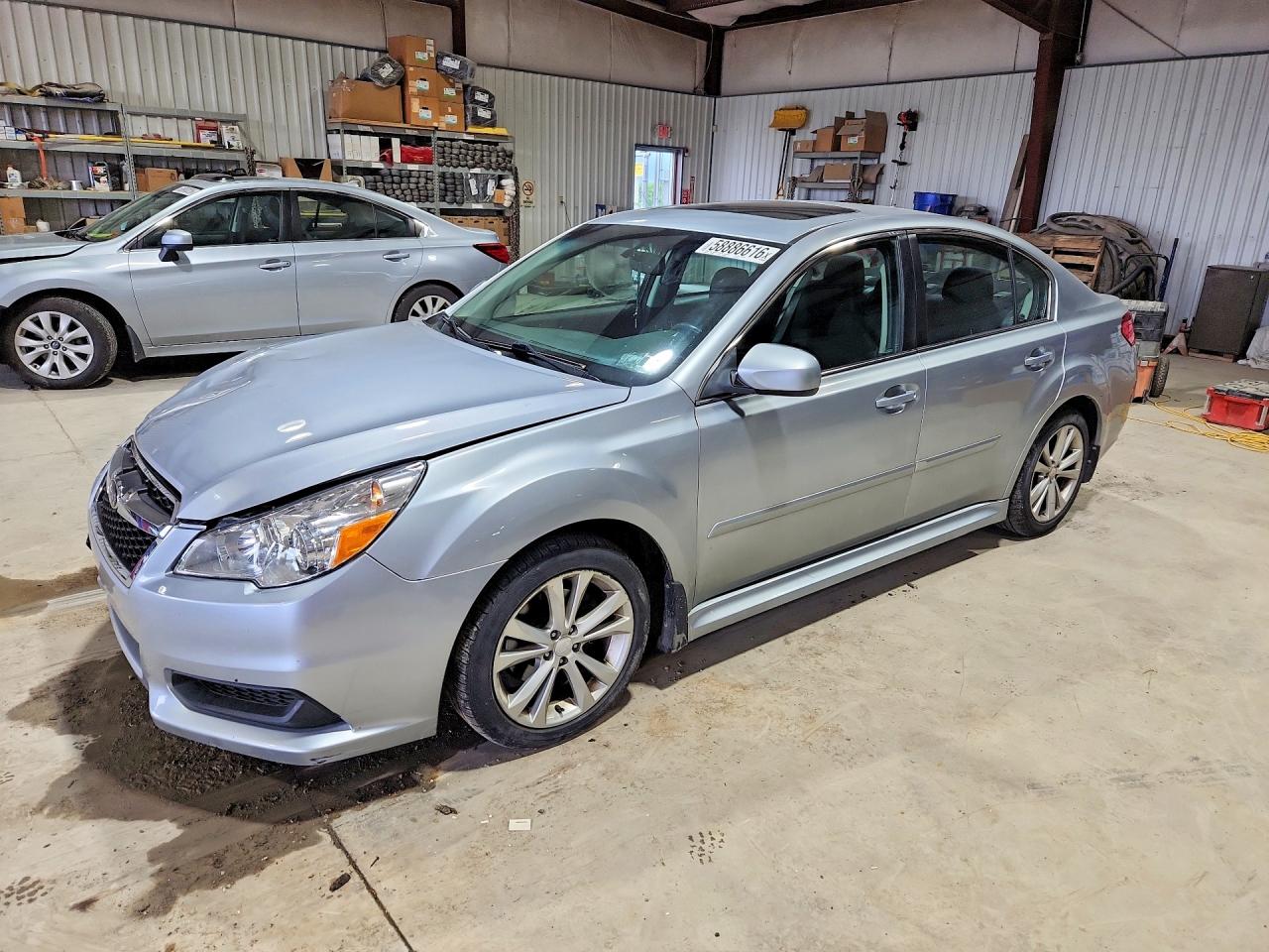 2014 Subaru Legacy 2.5i Premium Silver vin: 4S3BMBD67E3022333