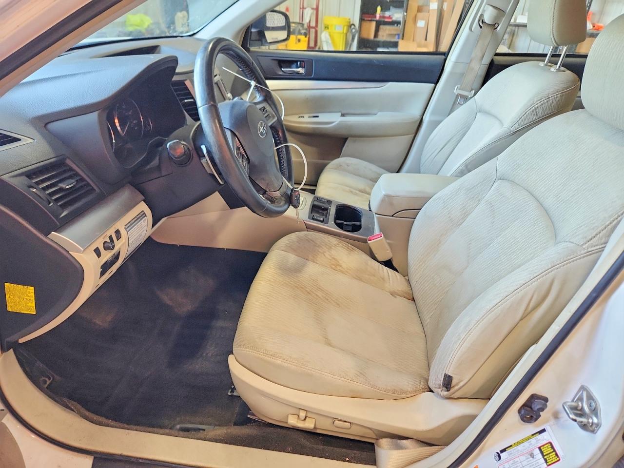 2012 Subaru Legacy 2.5i Premium White vin: 4S3BMBF63C3031489