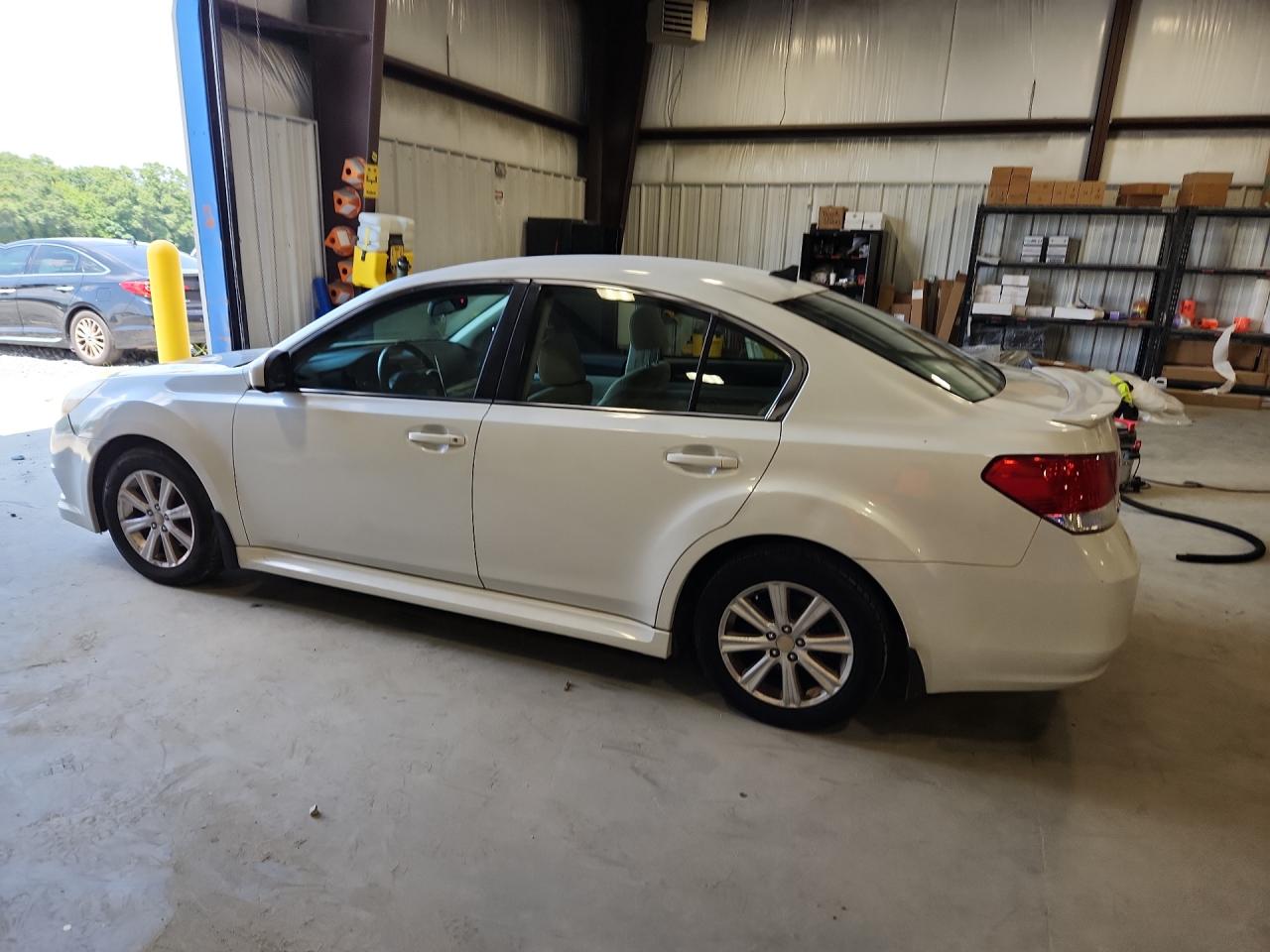 2012 Subaru Legacy 2.5i Premium White vin: 4S3BMBF63C3031489 Damage: Left Qtr Panel, Dent(S) W/ Paint Dmg, 7 To 8 Inches