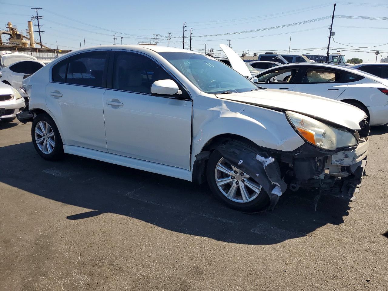 2012 Subaru Legacy 2.5i Premium White vin: 4S3BMBF65C3018727