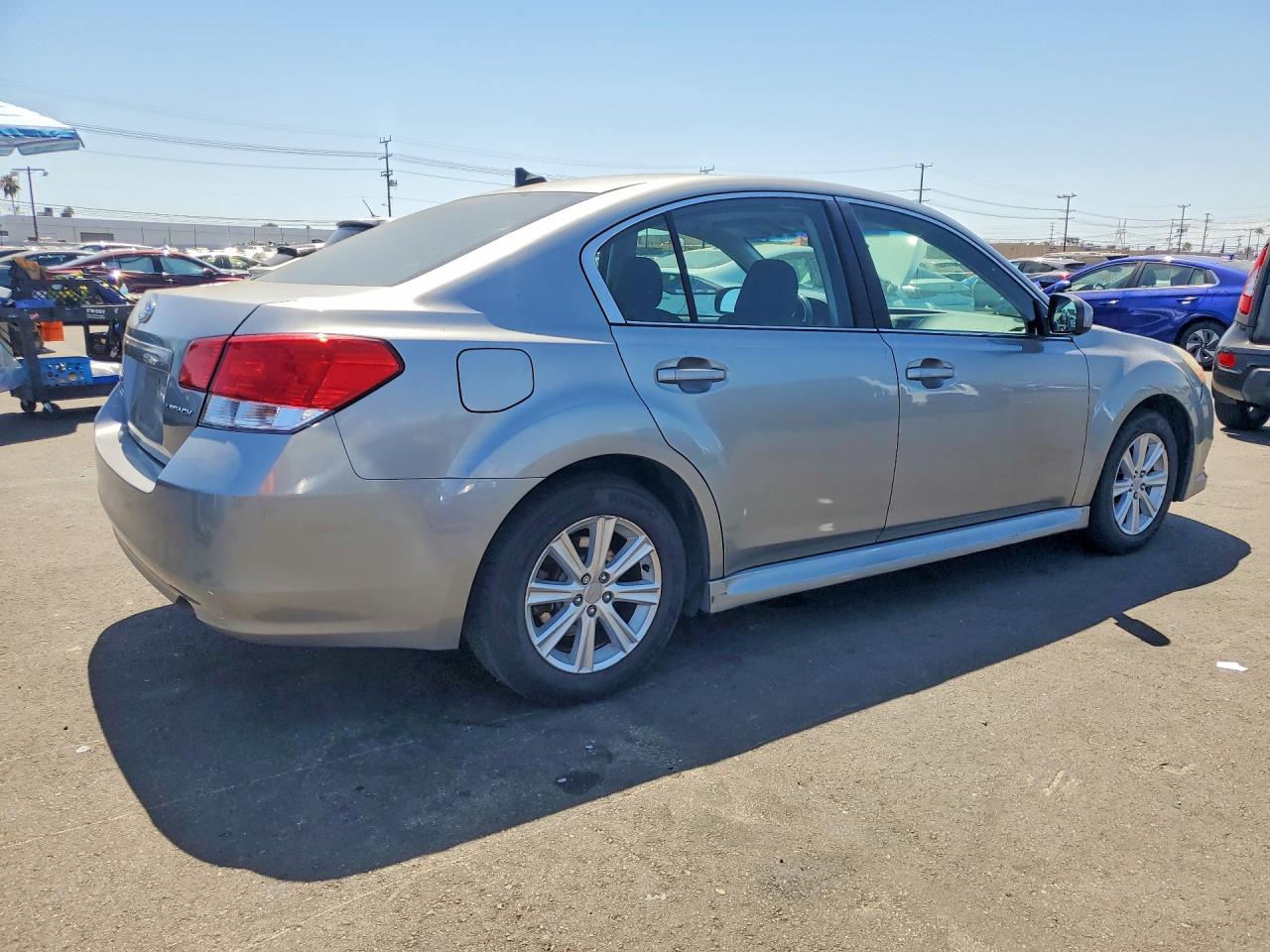 2011 Subaru Legacy 2.5i Premium Серый vin: 4S3BMBF69B3249645