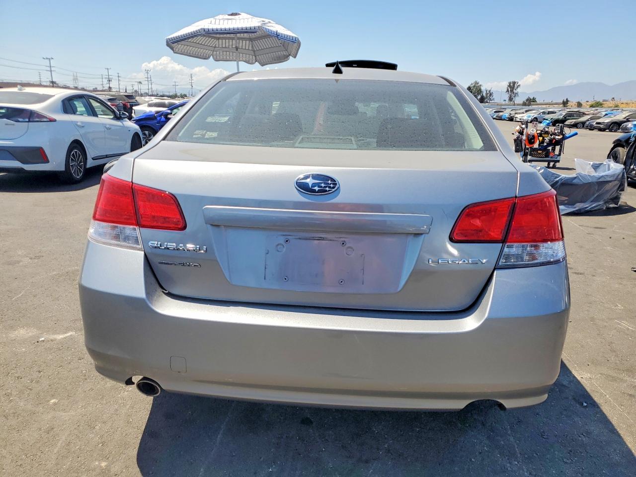2011 Subaru Legacy 2.5i Premium Серый vin: 4S3BMBF69B3249645