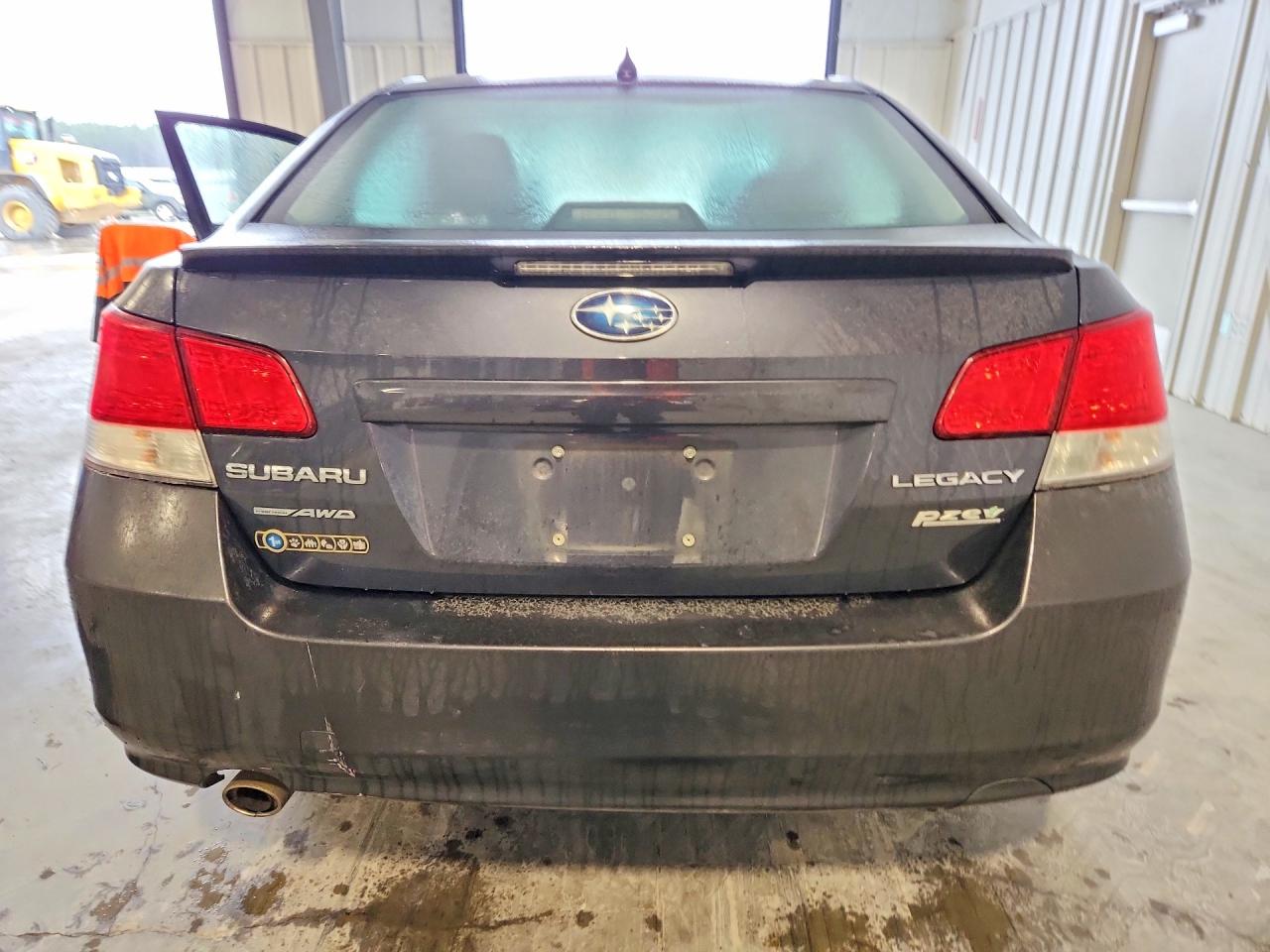 2011 Subaru Legacy 2.5i Premium Gray vin: 4S3BMBF6XB3237178