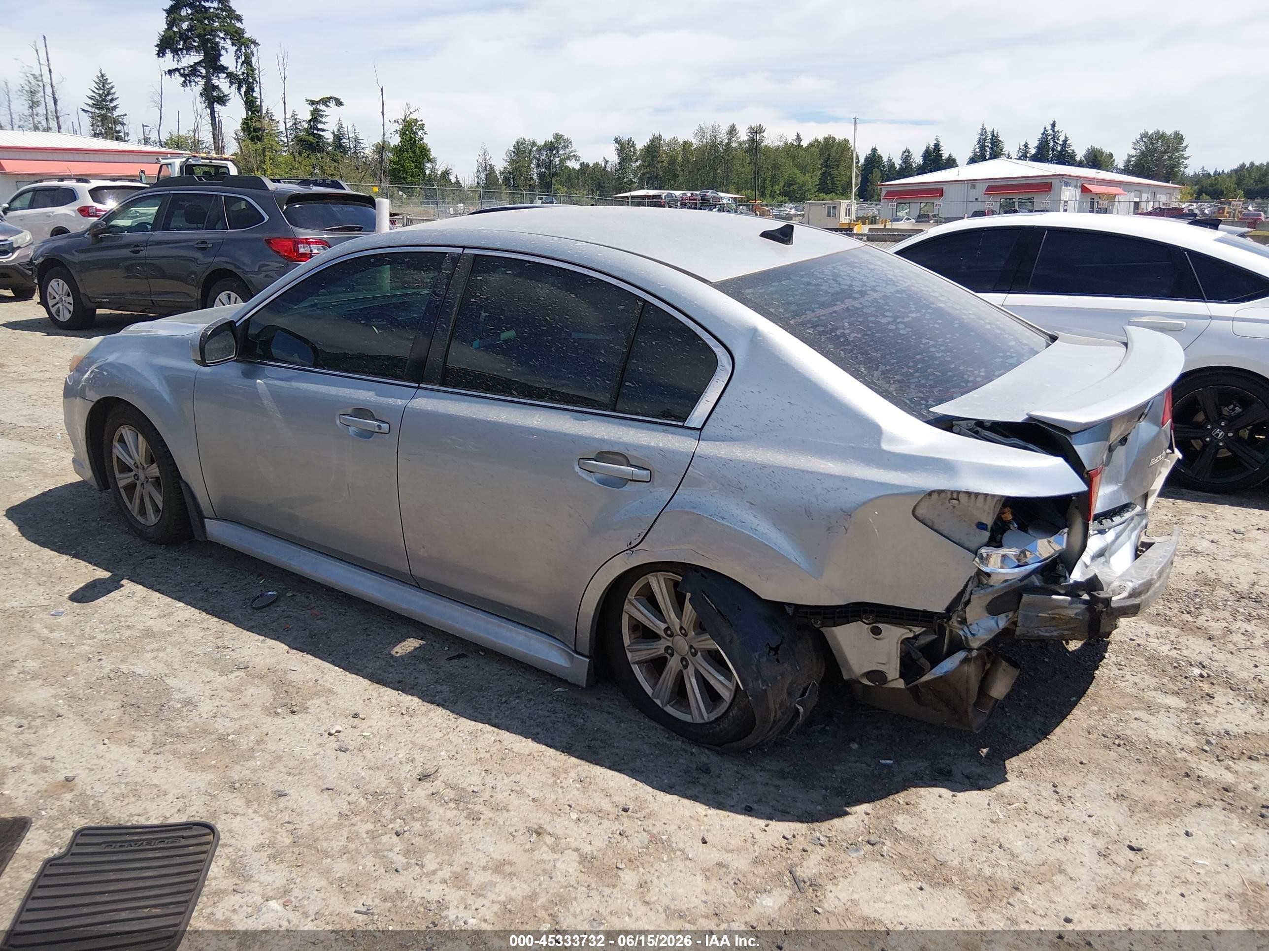 2012 Subaru Legacy 2.5i Premium Серебряный vin: 4S3BMBF6XC3005908