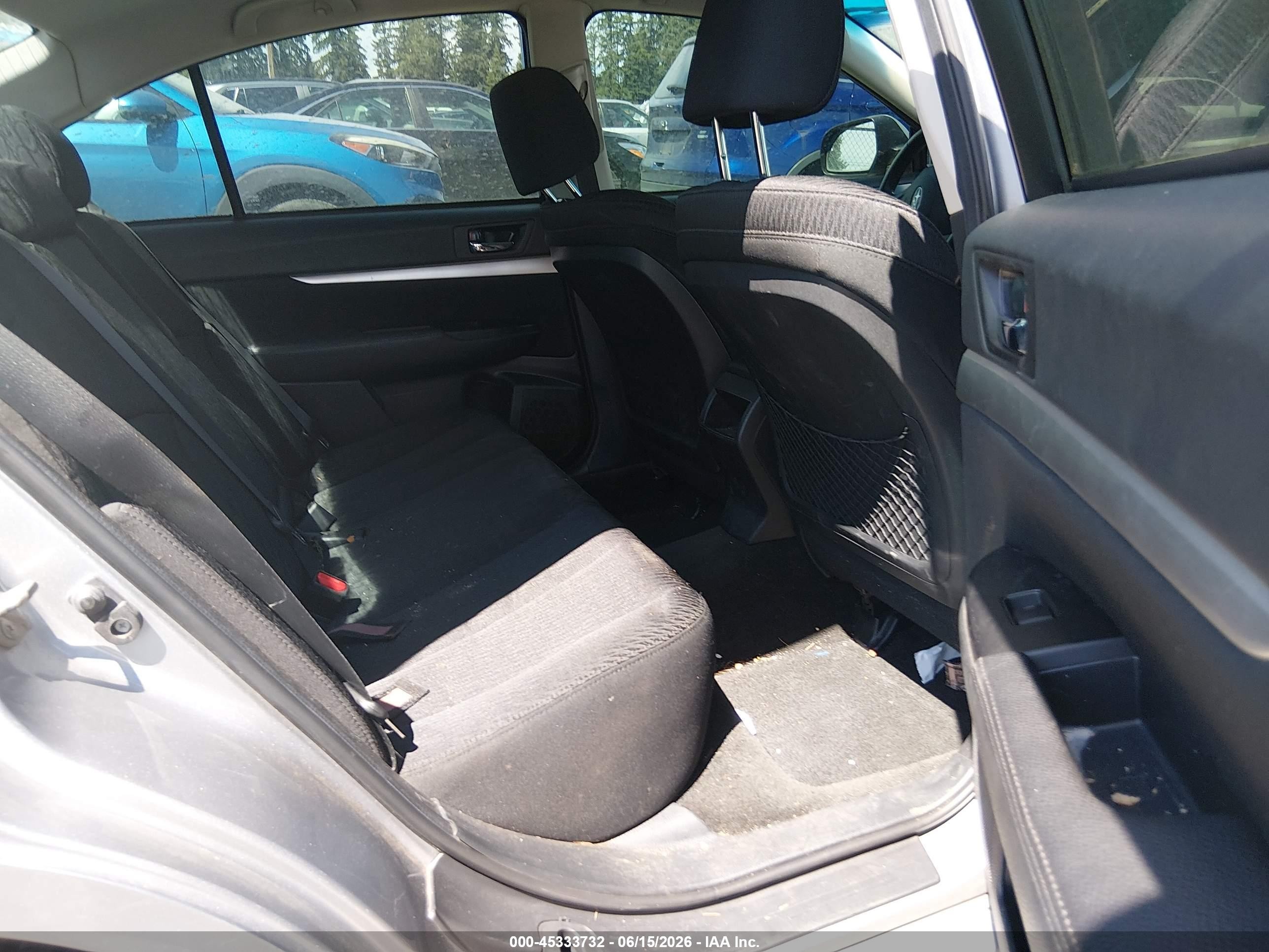 2012 Subaru Legacy 2.5i Premium Серебряный vin: 4S3BMBF6XC3005908