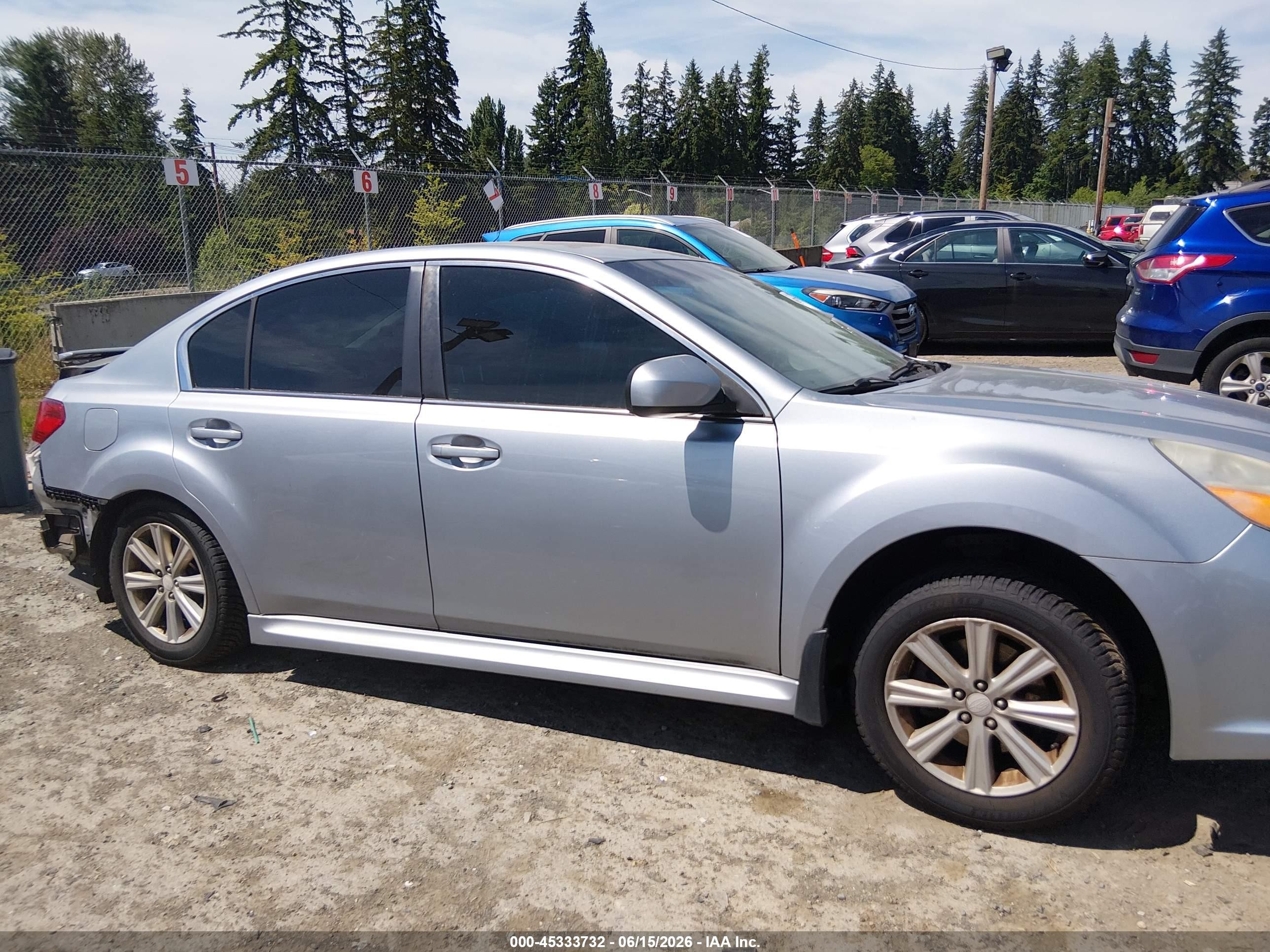 2012 Subaru Legacy 2.5i Premium Серебряный vin: 4S3BMBF6XC3005908