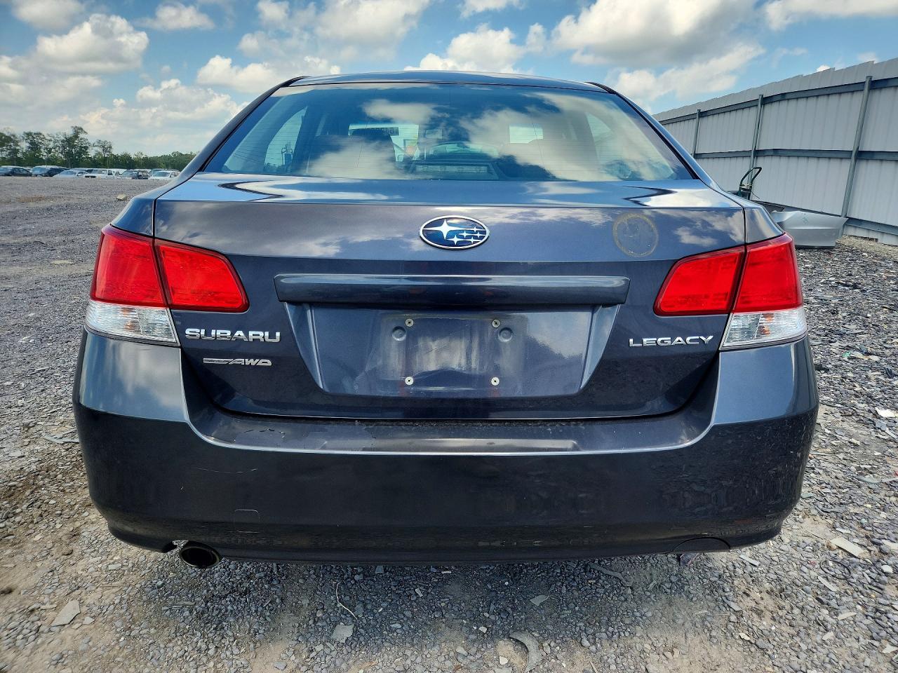 2010 Subaru Legacy 2.5i Premium Gray vin: 4S3BMBG60A3217874