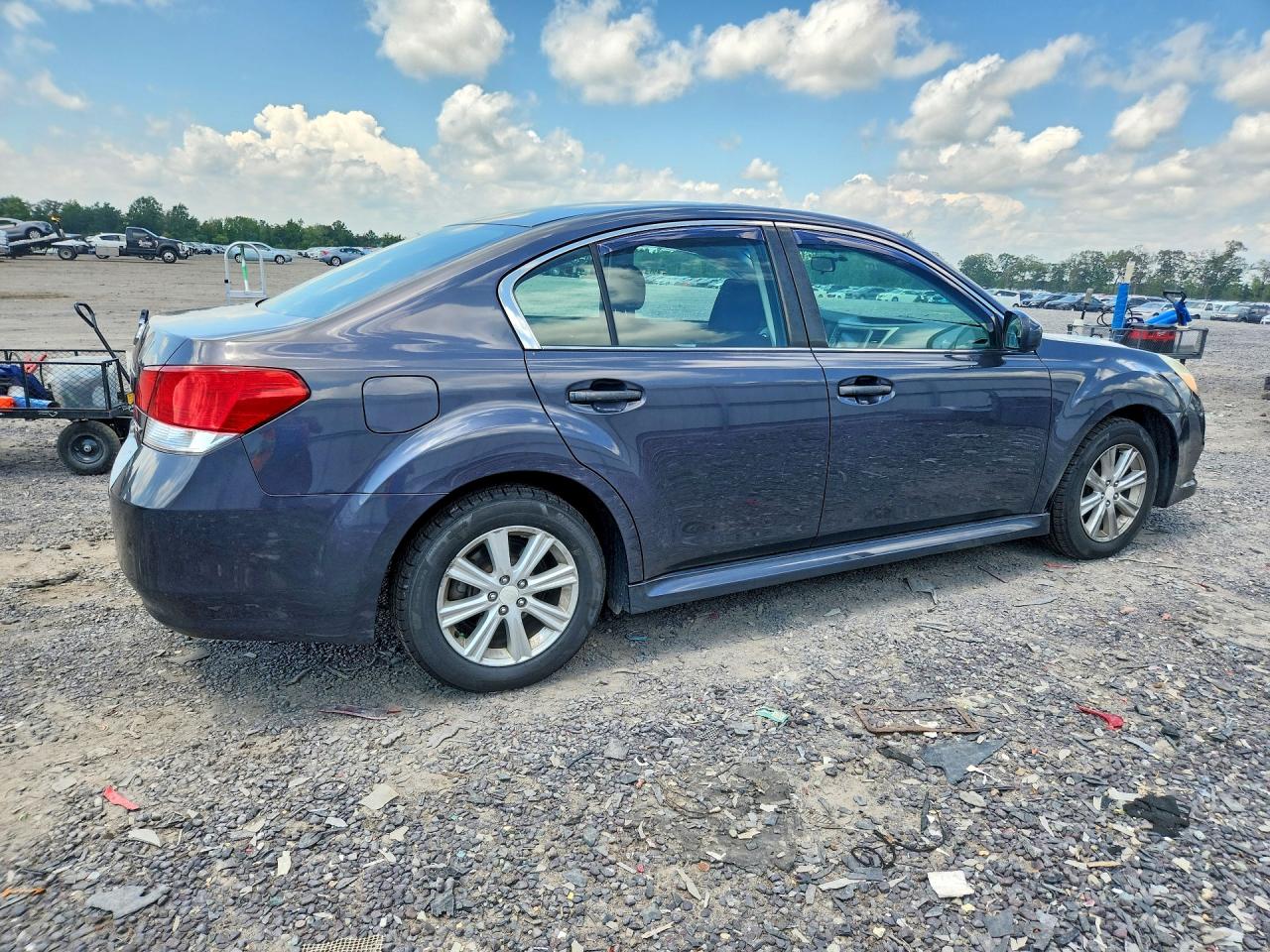 2010 Subaru Legacy 2.5i Premium Gray vin: 4S3BMBG60A3217874