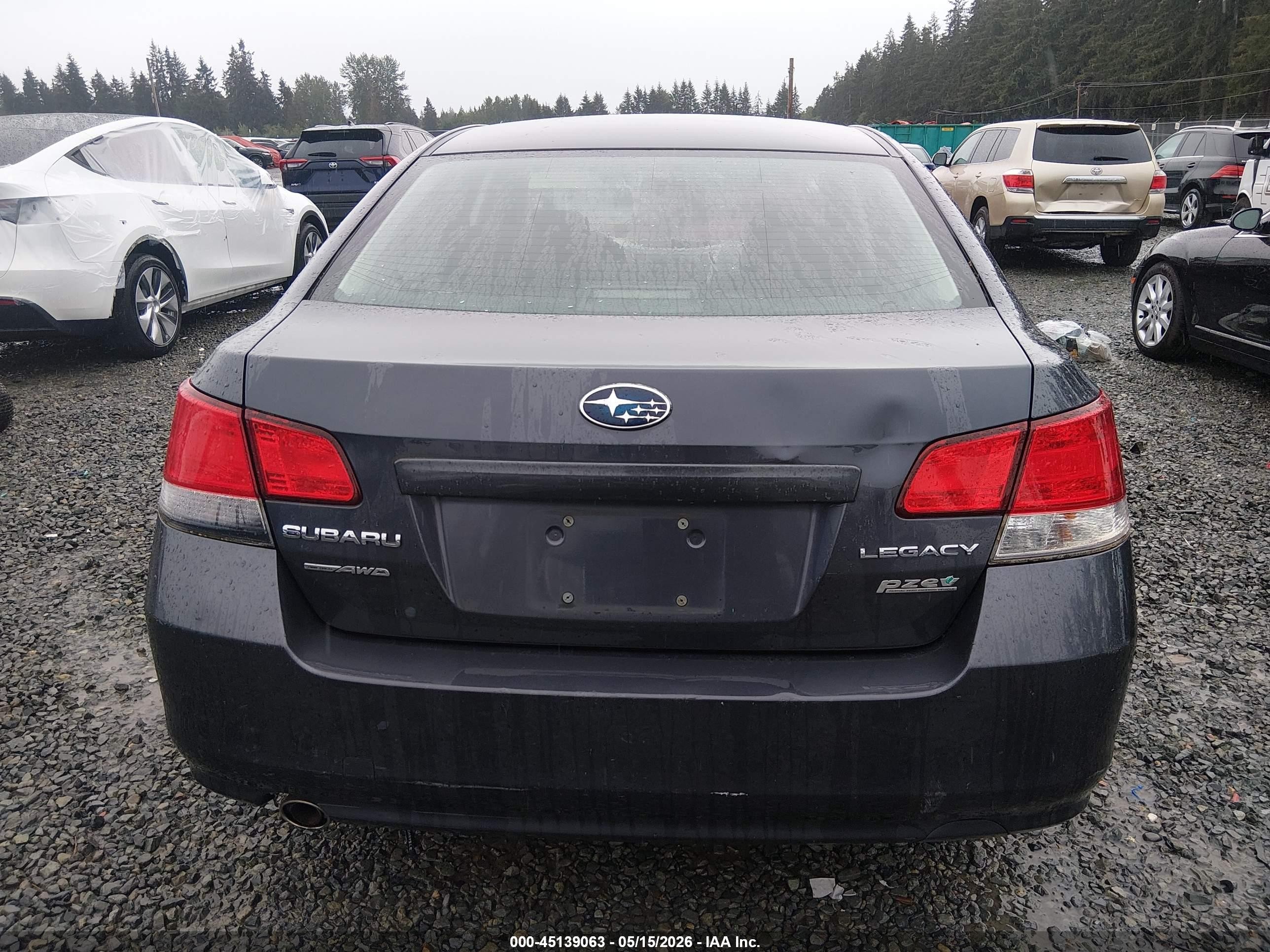 2010 Subaru Legacy 2.5i Premium Серый vin: 4S3BMBG60A3222119