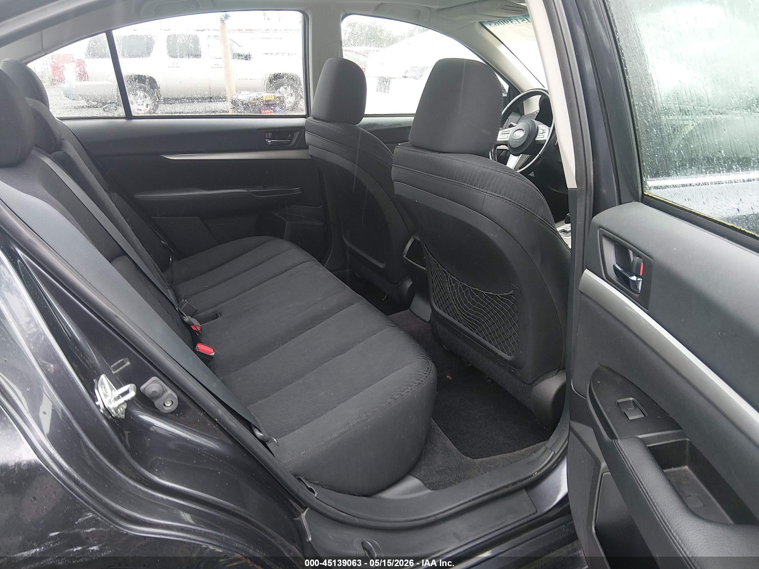 2010 Subaru Legacy 2.5i Premium Серый vin: 4S3BMBG60A3222119