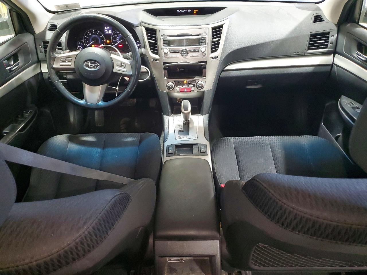2011 Subaru Legacy 2.5i Premium Silver vin: 4S3BMBG60B3222977