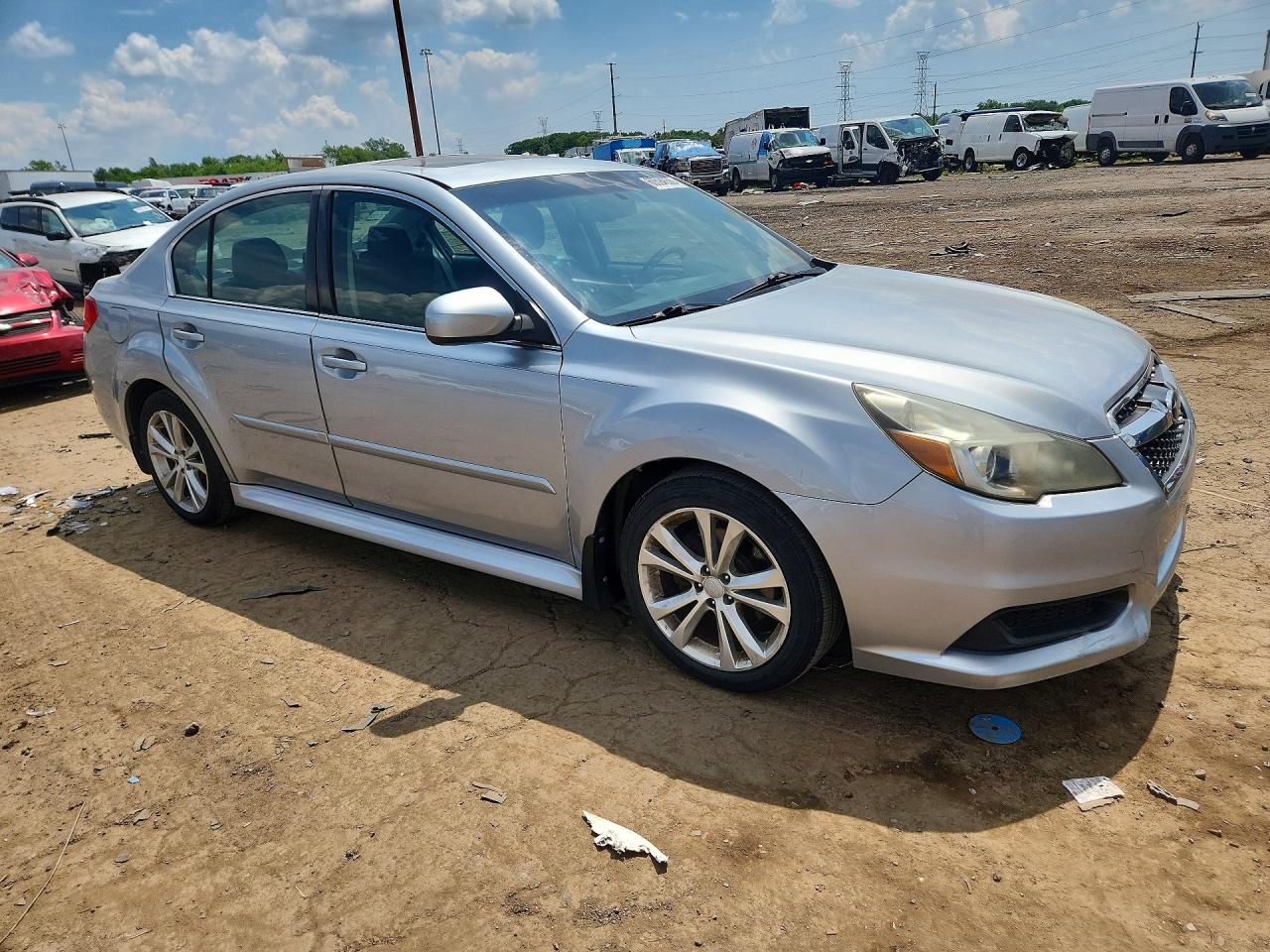 2013 Subaru Legacy 2.5i Premium Серебряный vin: 4S3BMBG60D3005450