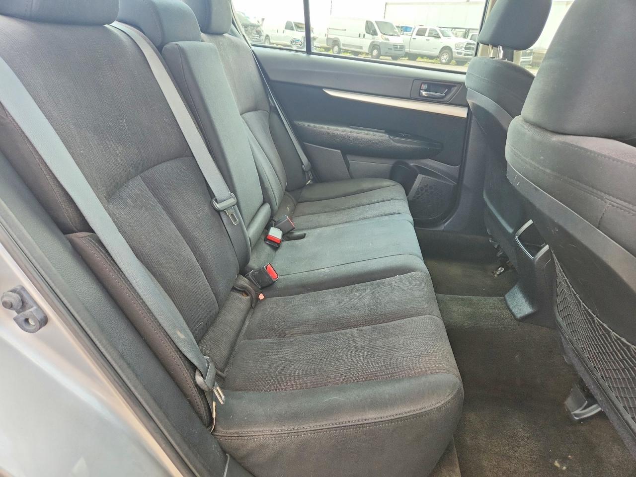 2013 Subaru Legacy 2.5i Premium Серебряный vin: 4S3BMBG60D3005450