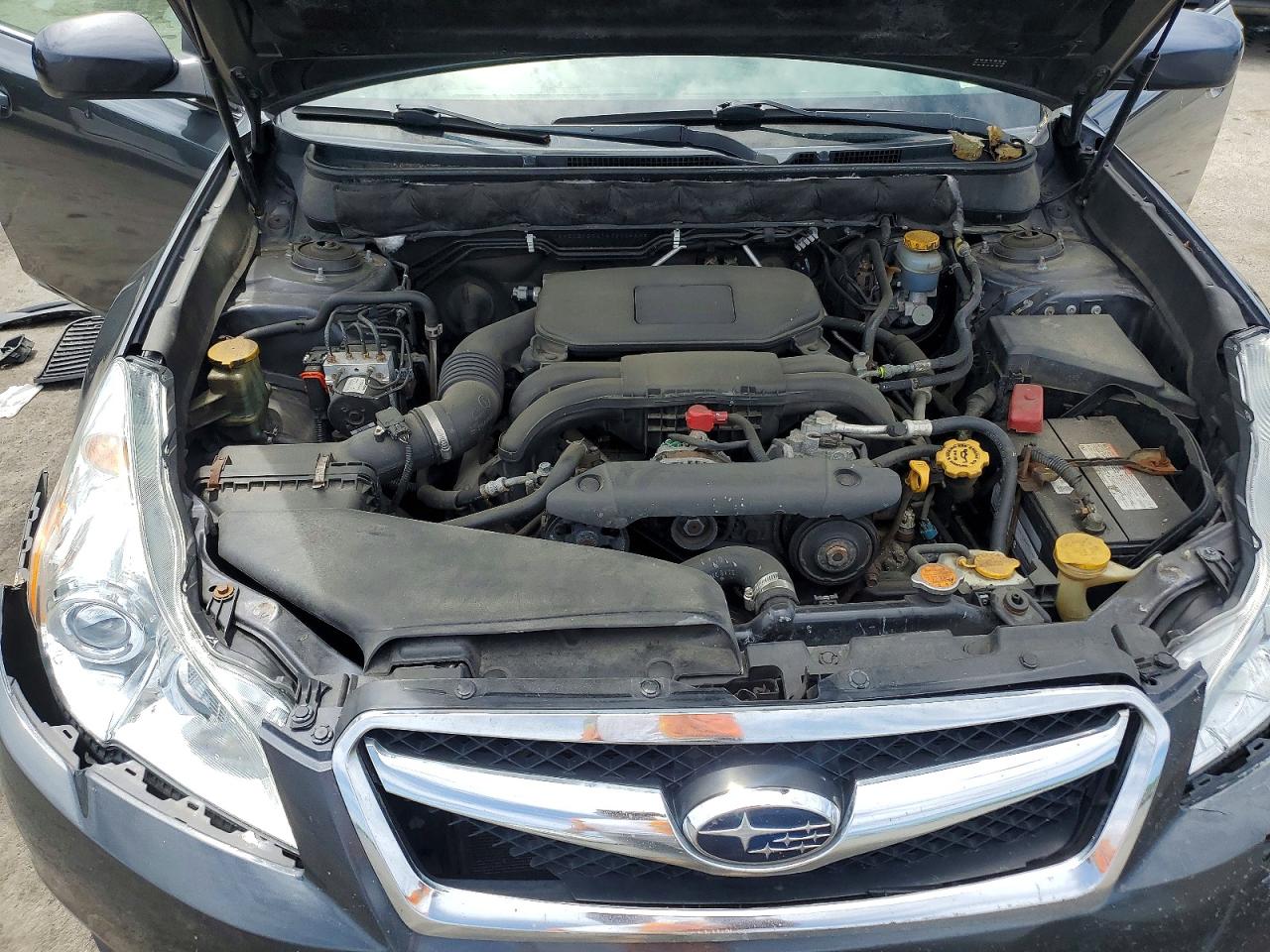 2010 Subaru Legacy 2.5i Premium Charcoal vin: 4S3BMBG61A3230469