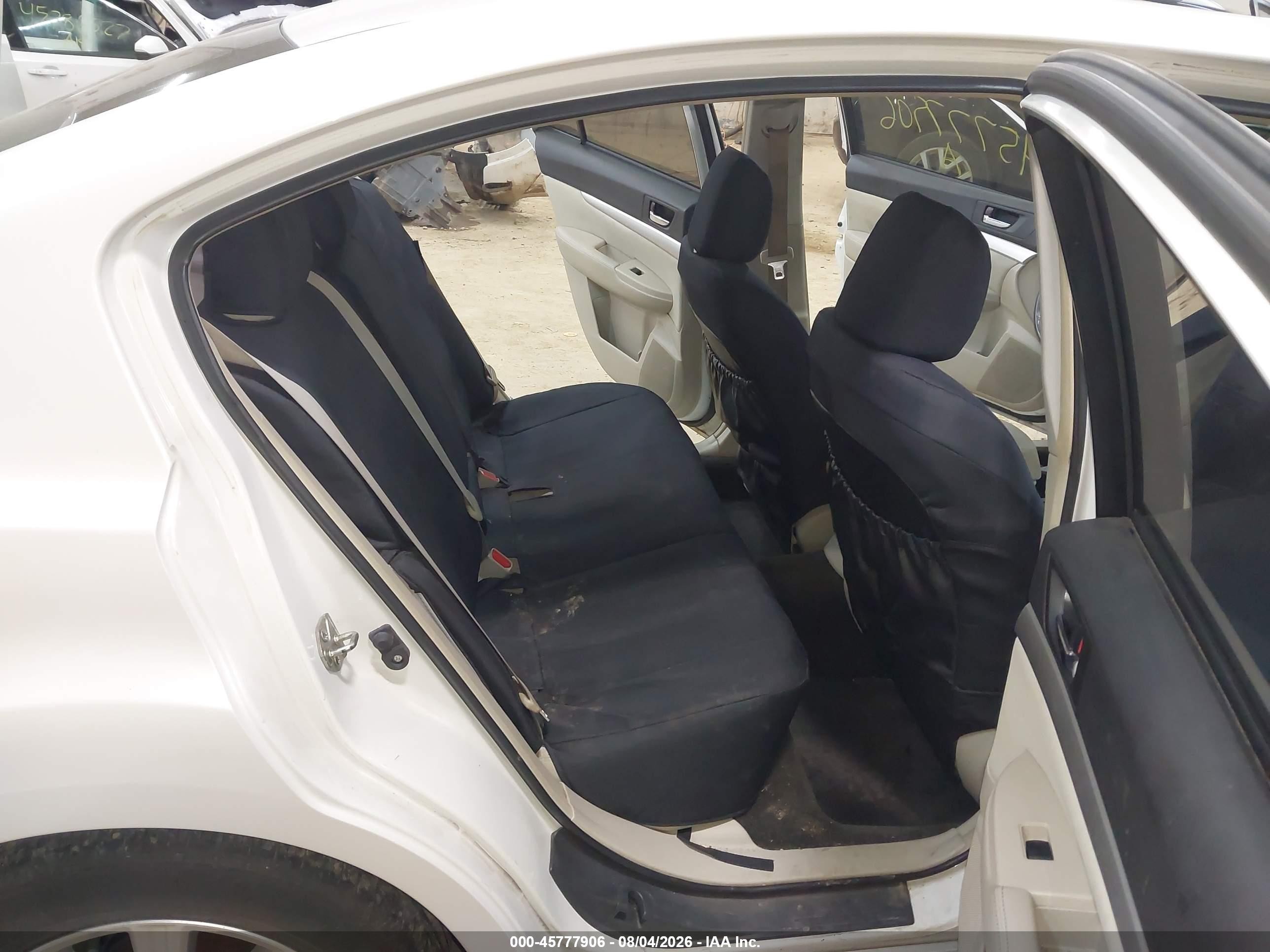 2011 Subaru Legacy 2.5i Premium White vin: 4S3BMBG61B3258080