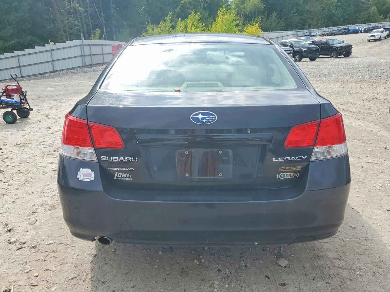 2010 Subaru Legacy 2.5i Premium Серый vin: 4S3BMBG62A3213339
