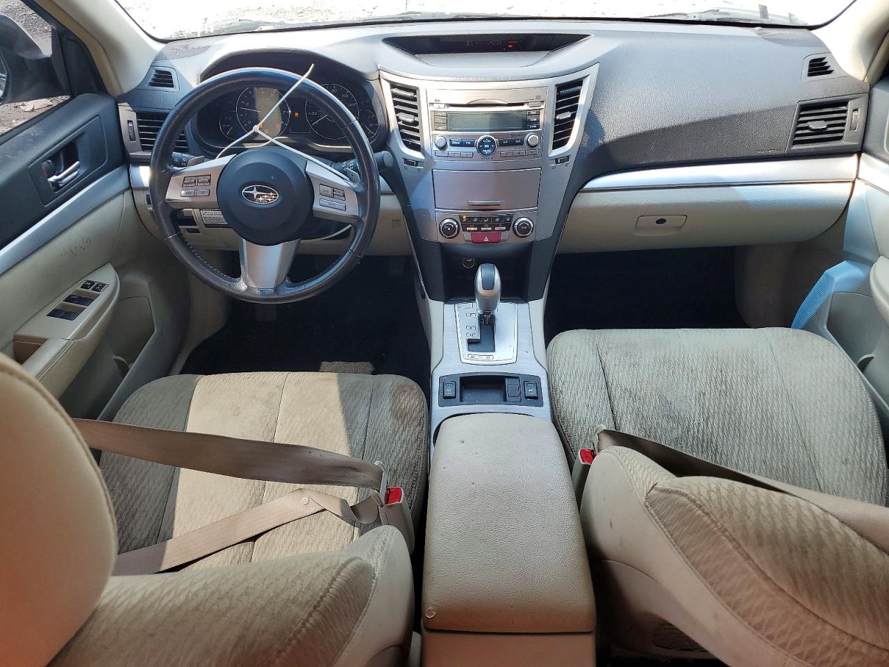 2010 Subaru Legacy 2.5i Premium White vin: 4S3BMBG63A3216542