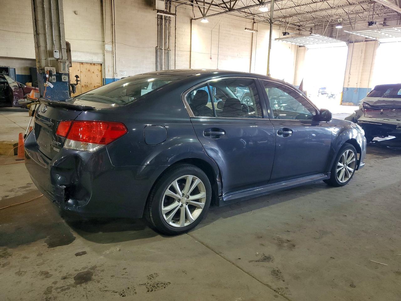 2013 Subaru Legacy 2.5i Premium Gray vin: 4S3BMBG63D3002154