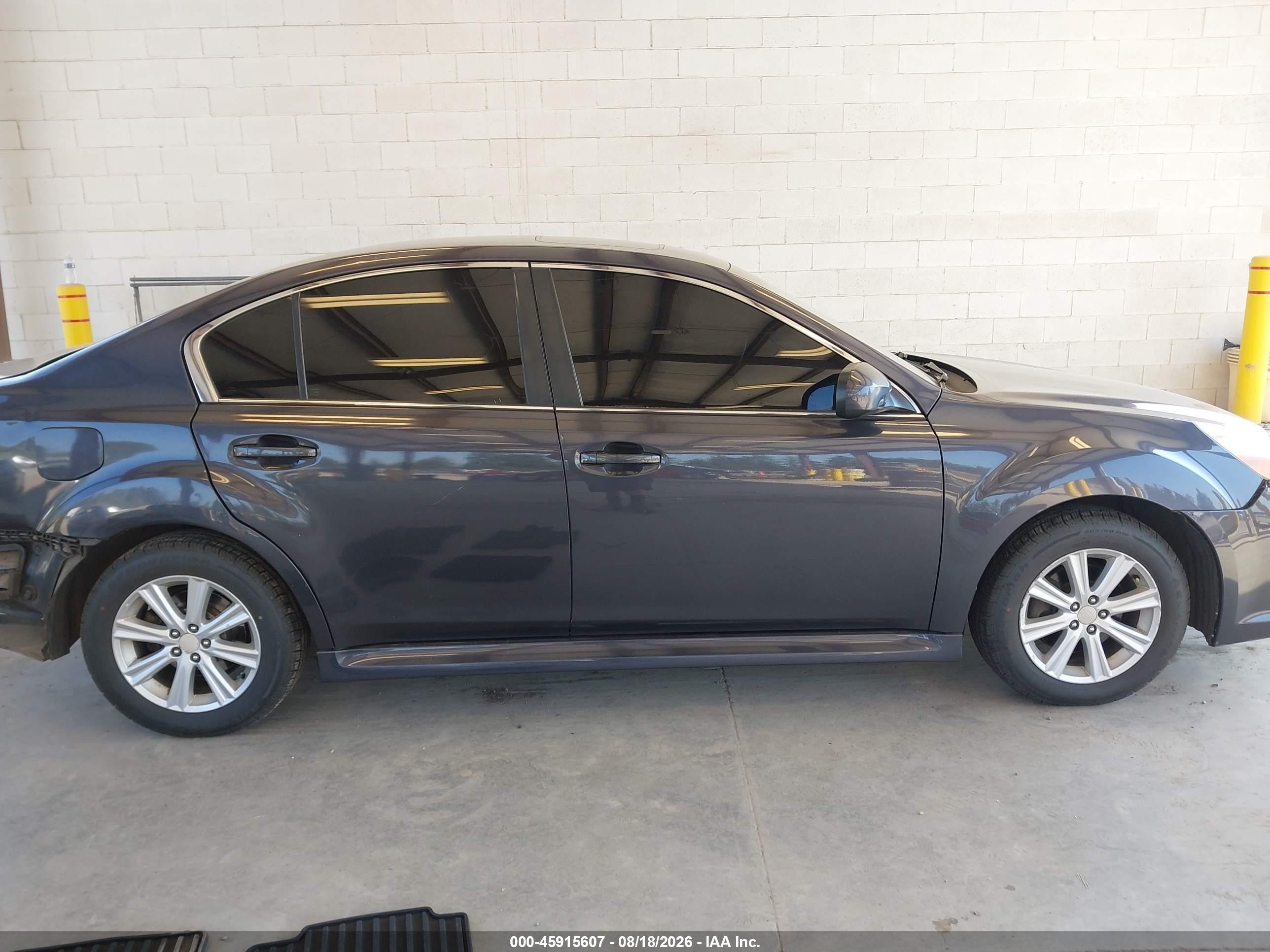 2010 Subaru Legacy 2.5i Premium Gray vin: 4S3BMBG64A3224455