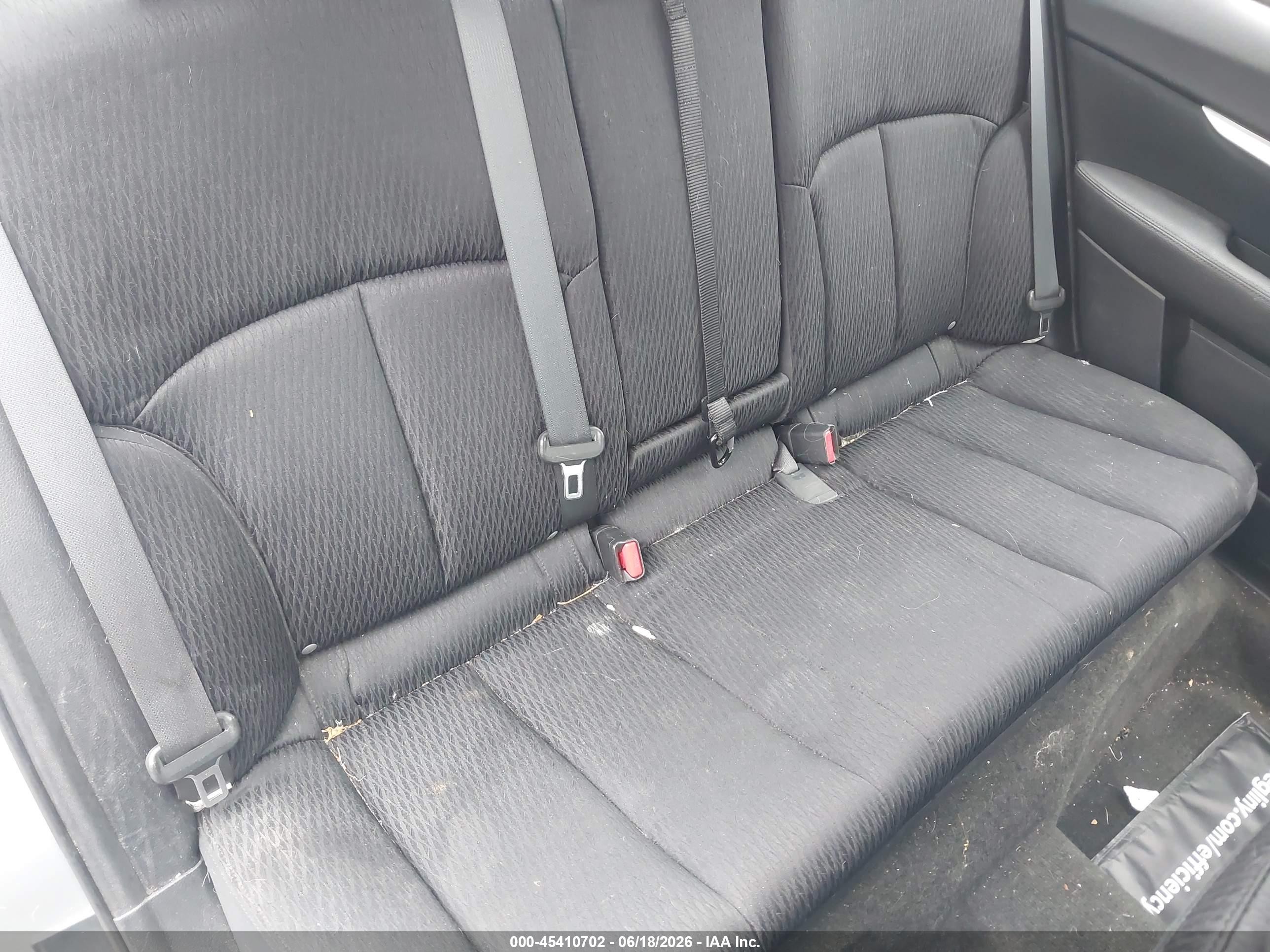2012 Subaru Legacy 2.5i Premium Серебряный vin: 4S3BMBG64C3033086