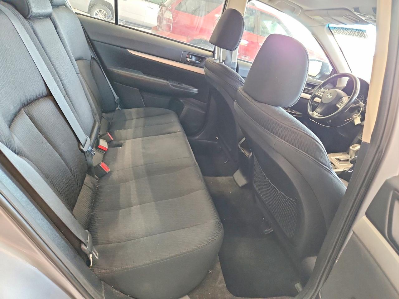 2012 Subaru Legacy 2.5i Premium Silver vin: 4S3BMBG64C3043407