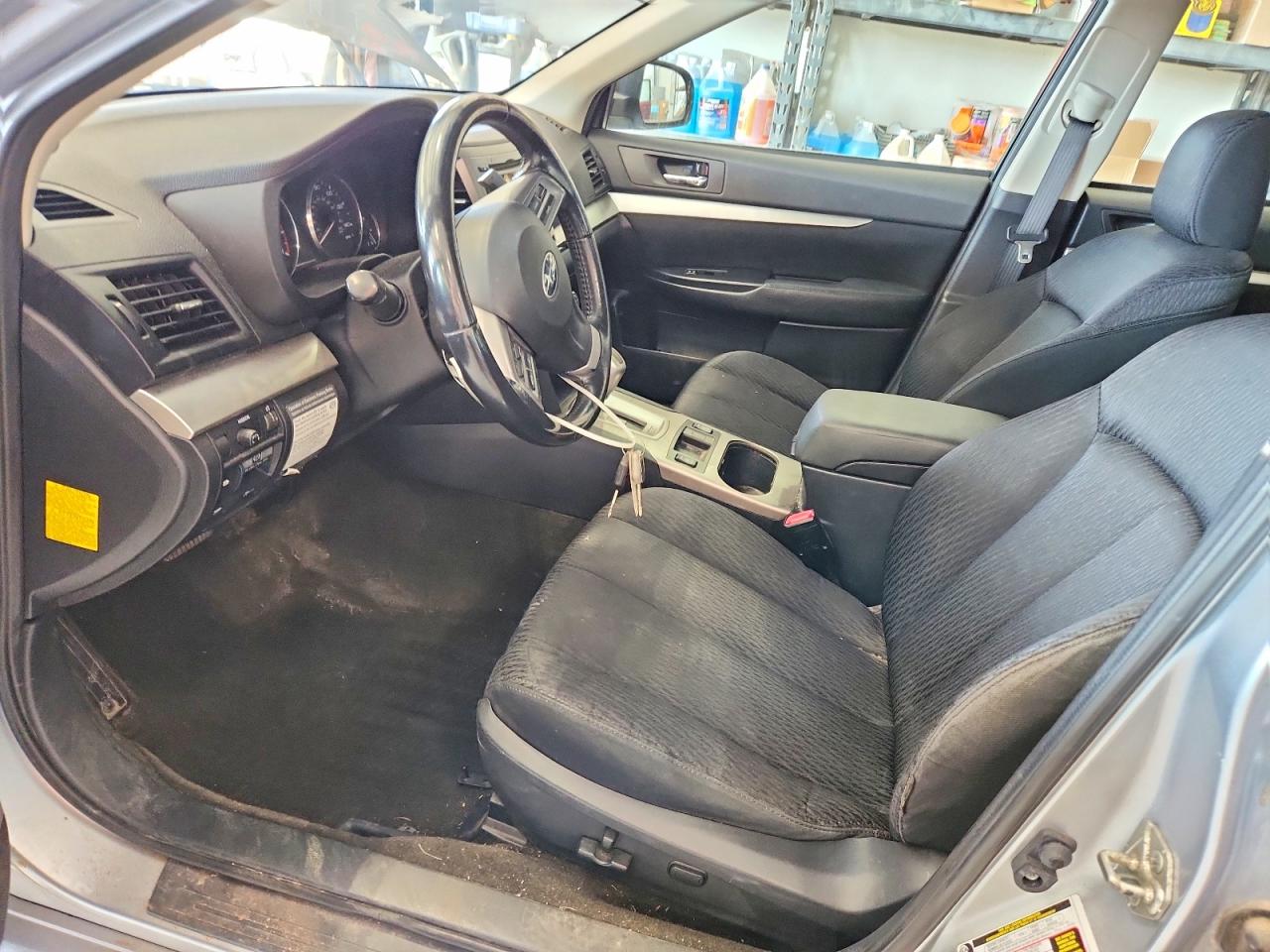 2012 Subaru Legacy 2.5i Premium Silver vin: 4S3BMBG64C3043407