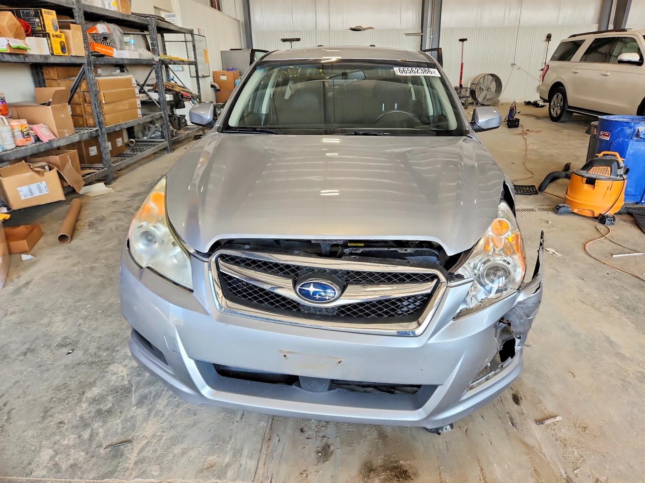 2012 Subaru Legacy 2.5i Premium Silver vin: 4S3BMBG64C3043407