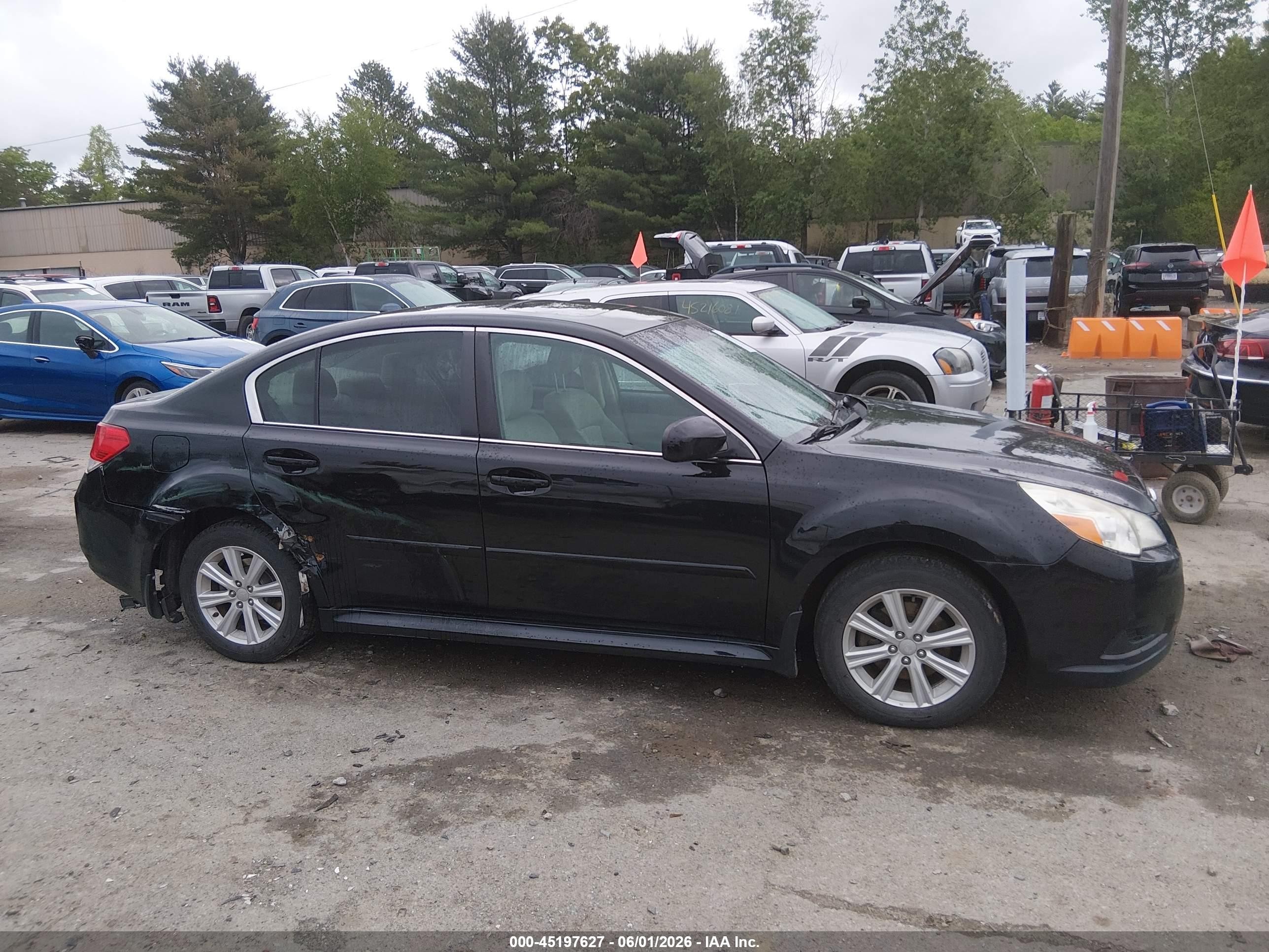 2011 Subaru Legacy 2.5i Premium Black vin: 4S3BMBG65B3244862