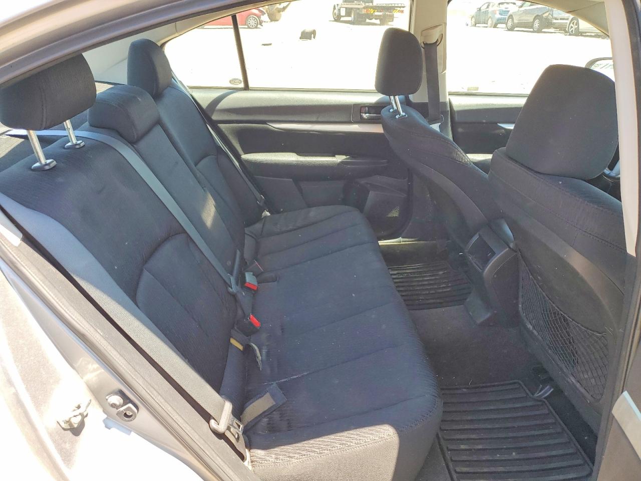 2011 Subaru Legacy 2.5i Premium Серебряный vin: 4S3BMBG65B3252444