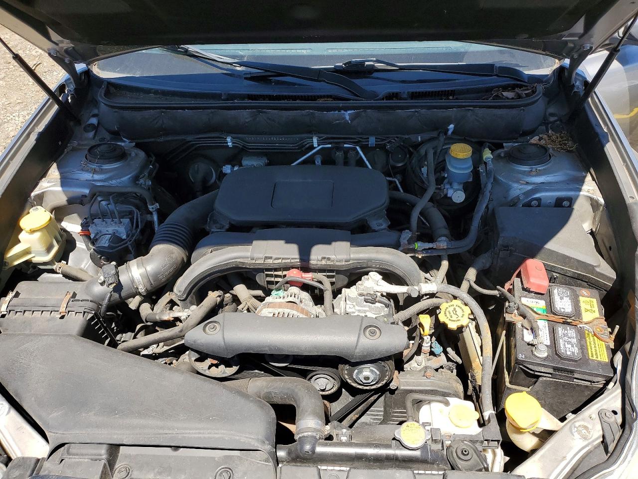 2011 Subaru Legacy 2.5i Premium Серебряный vin: 4S3BMBG65B3252444