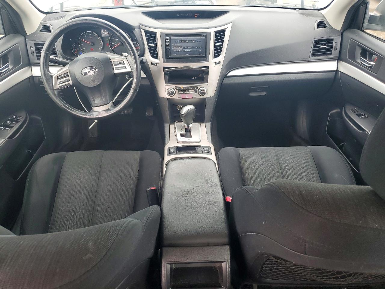 2013 Subaru Legacy 2.5i Premium Silver vin: 4S3BMBG65D3043210