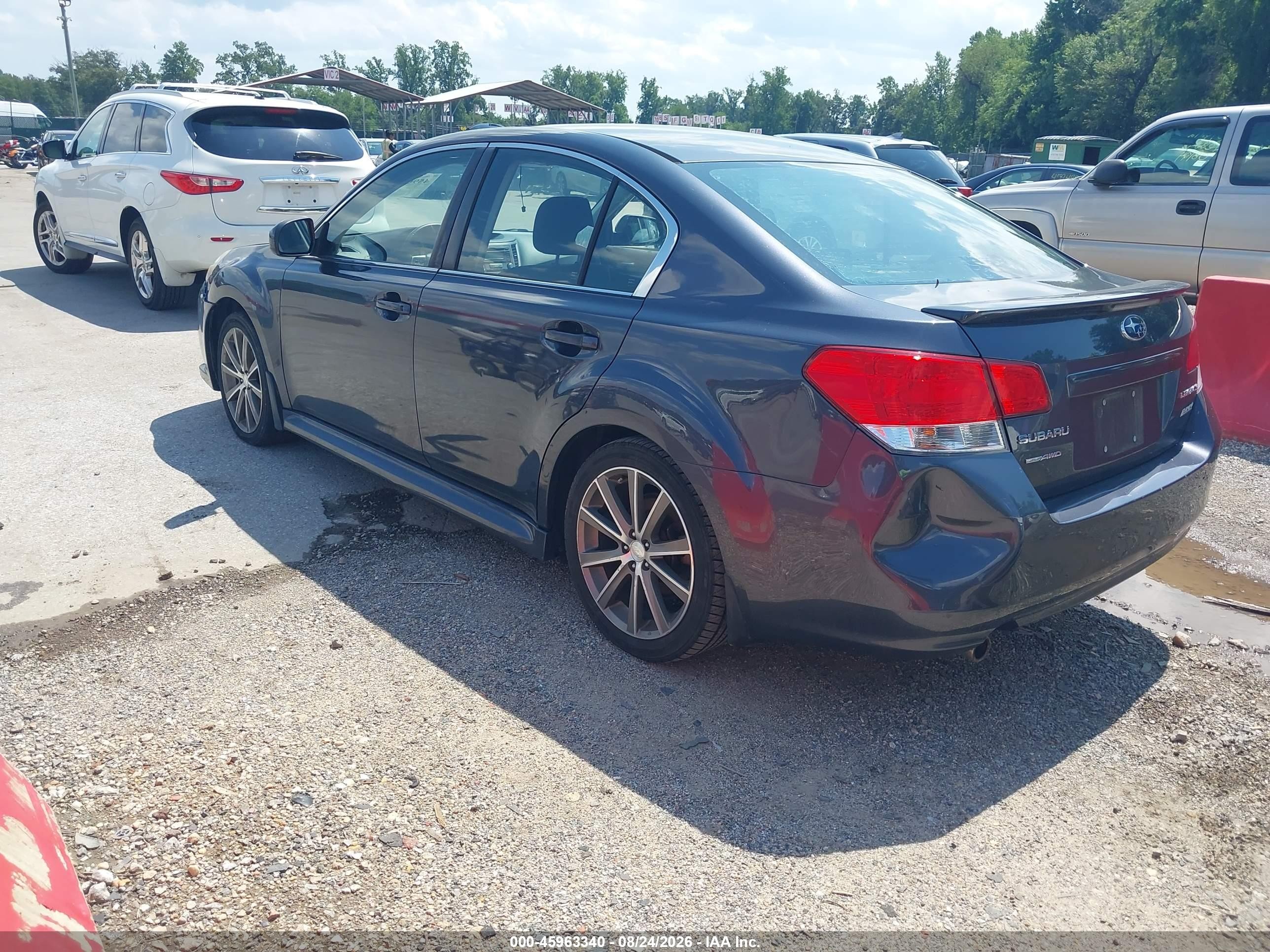 2013 Subaru Legacy 2.5 I Sport Gray vin: 4S3BMBG65D3048021
