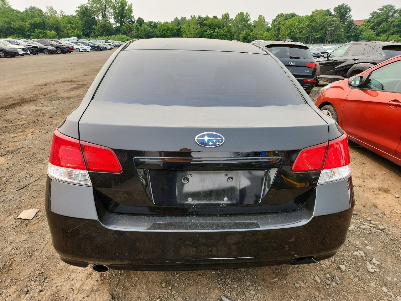 2010 Subaru Legacy 2.5i Premium Black vin: 4S3BMBG66A3233805