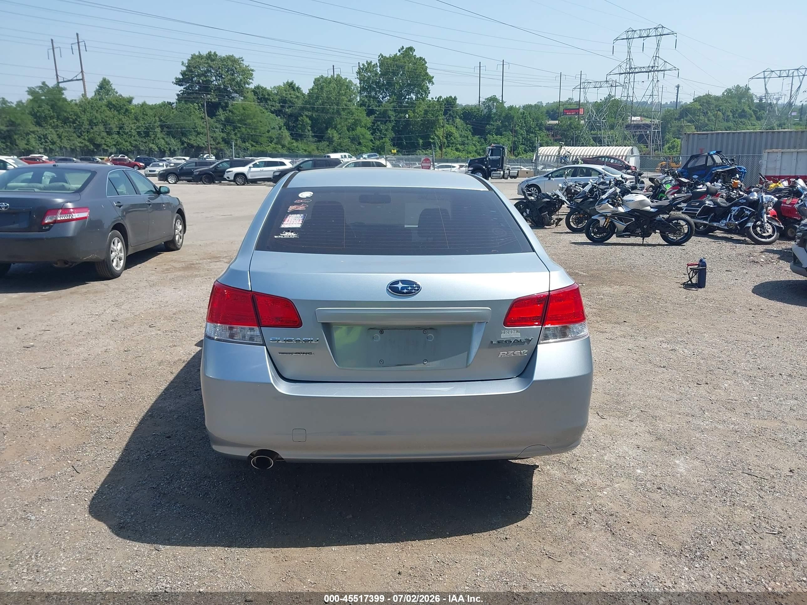 2013 Subaru Legacy 2.5 I Sport Gray vin: 4S3BMBG66D3039666