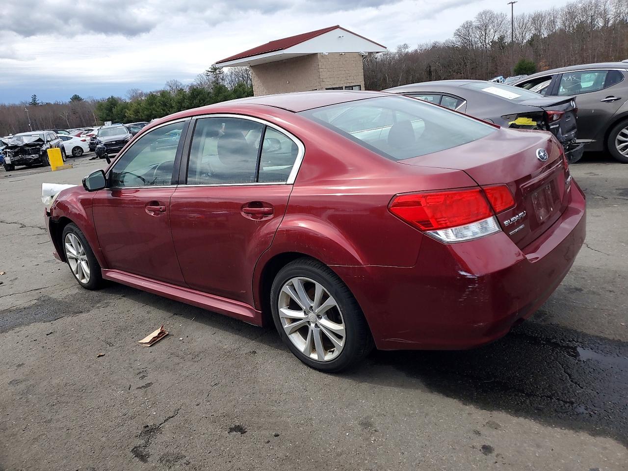 2013 Subaru Legacy Burgundy vin: 4S3BMBG66D3045130