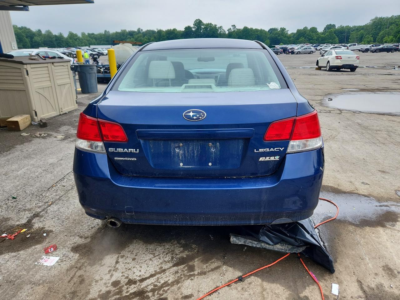 2010 Subaru Legacy 2.5i Premium Blue vin: 4S3BMBG67A3221873