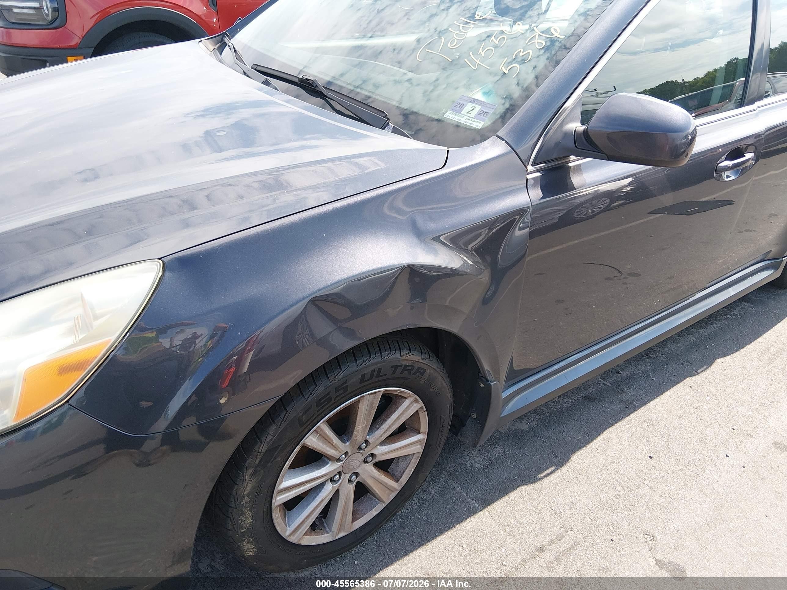 2011 Subaru Legacy 2.5i Premium Gray vin: 4S3BMBG67B3259461